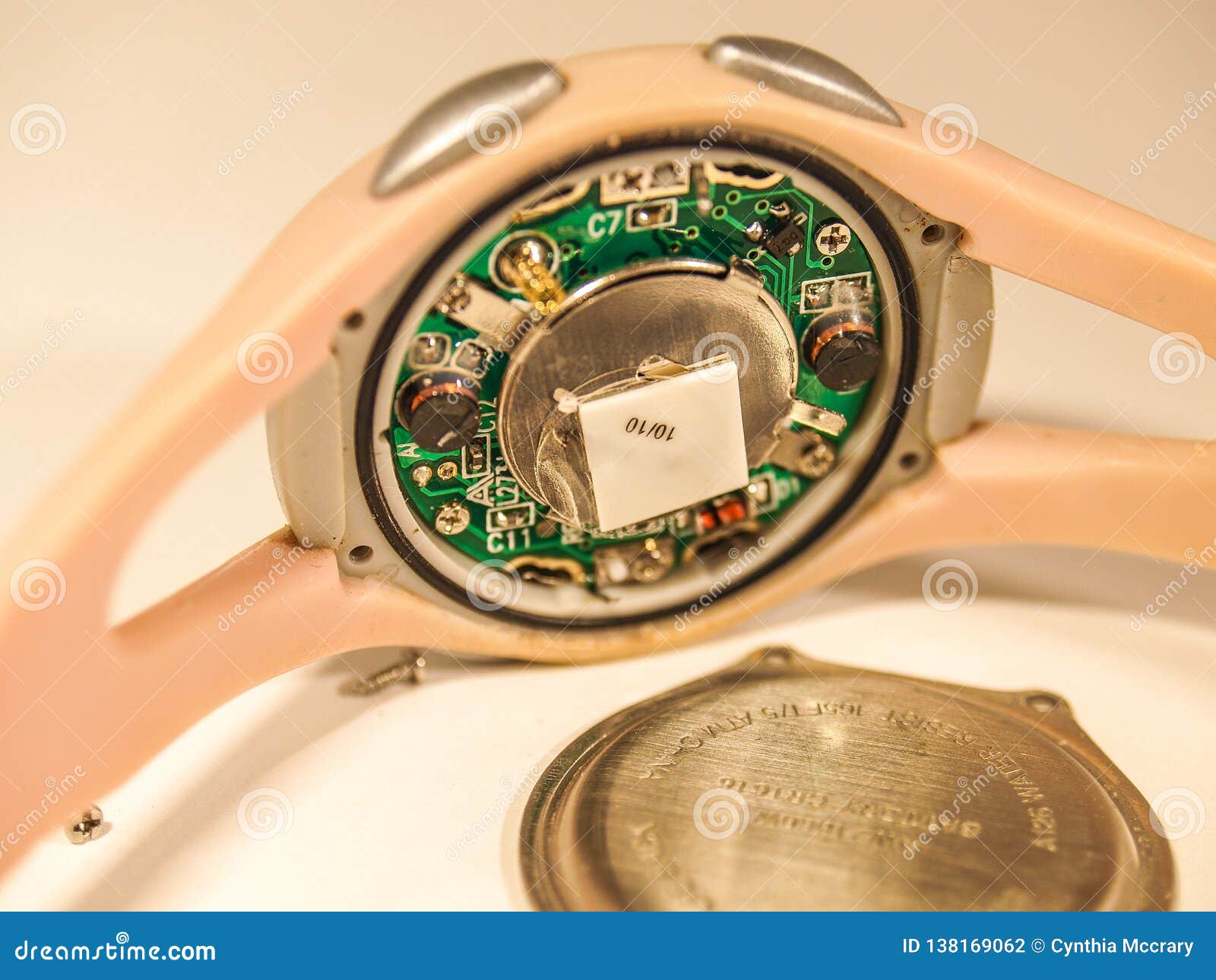 source electronics watch