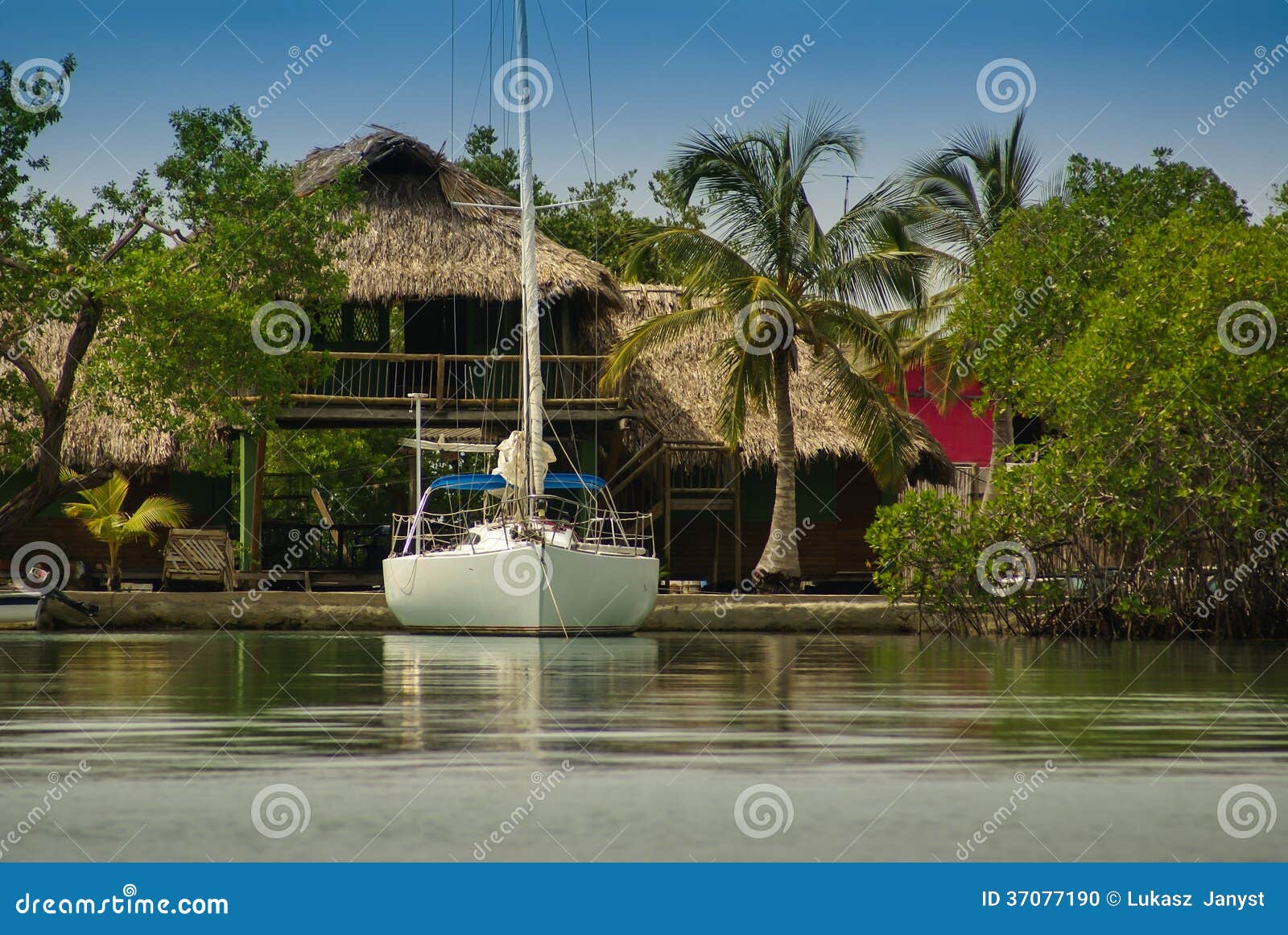 a tiny island in the caribbean archipelago san bernardo near tolu, colombia