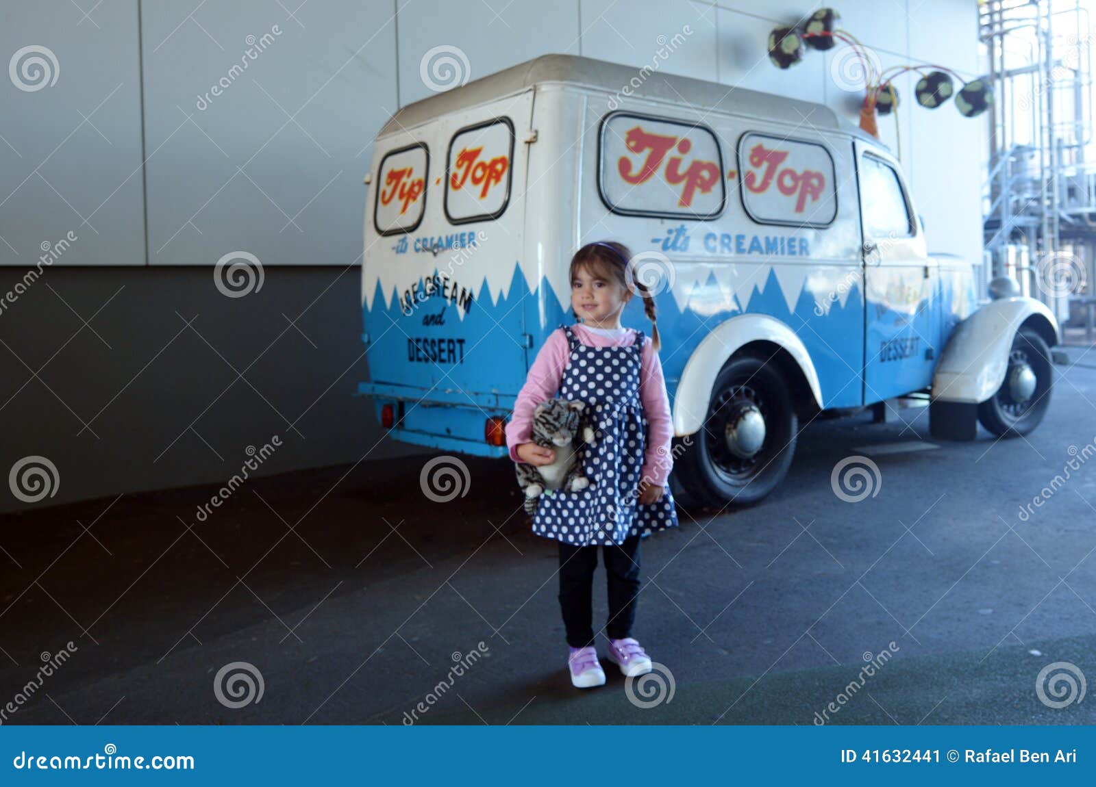 ice cream factory tour auckland