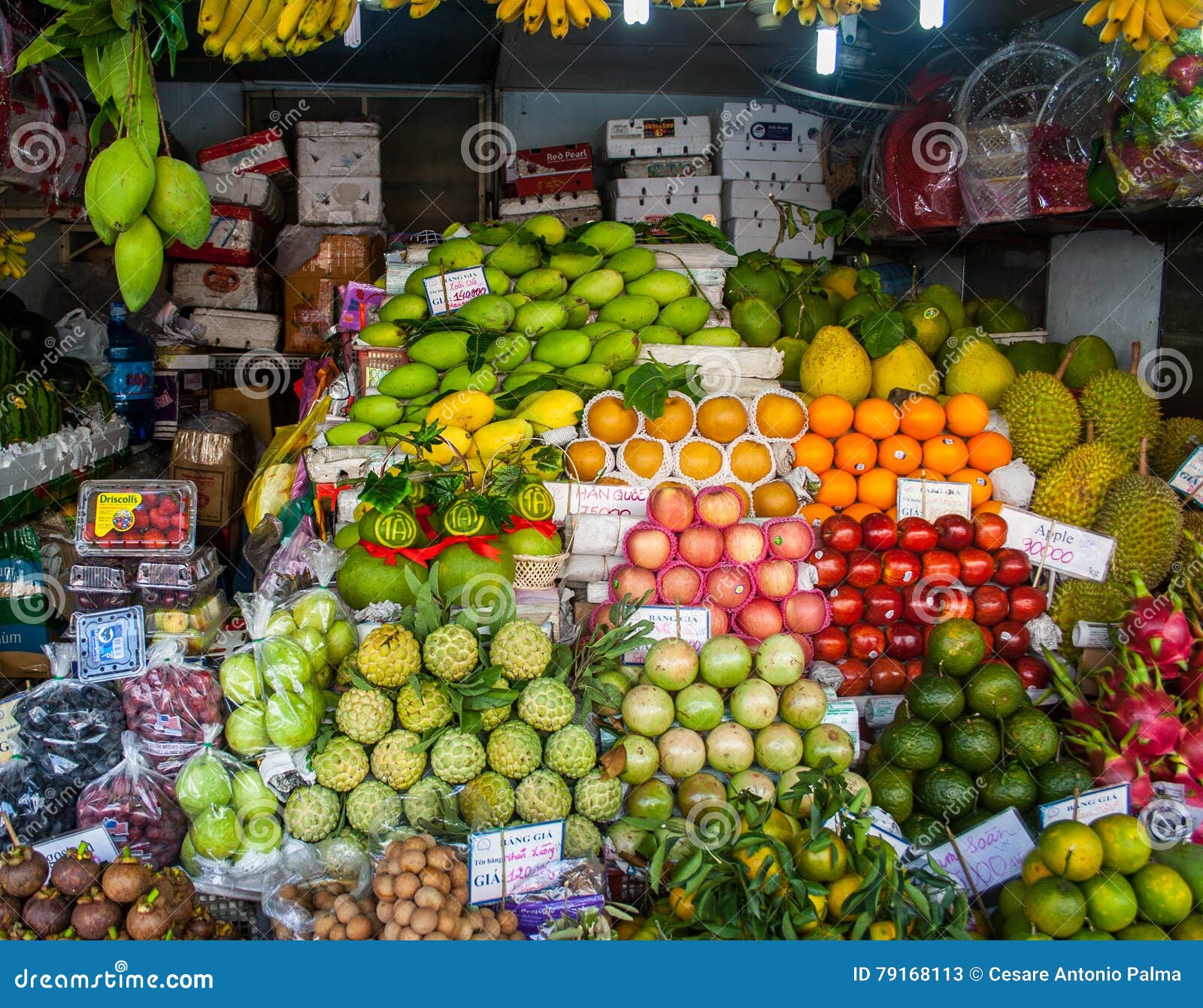 Tipical Saigon market editorial stock photo. Image of yellow 79168113