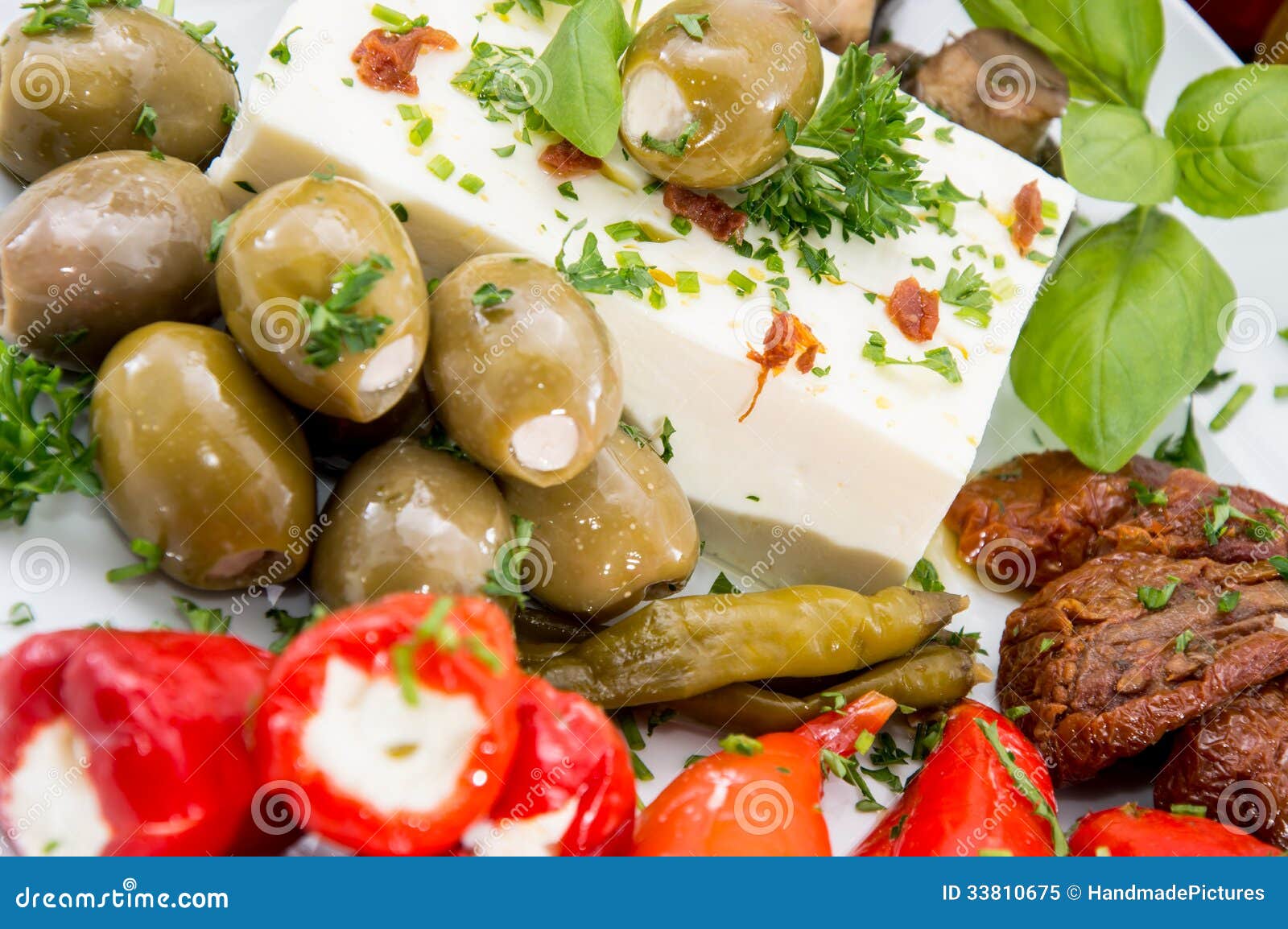 Tipos Diferentes De Antipasto Em Uma Placa Imagem de Stock Imagem de