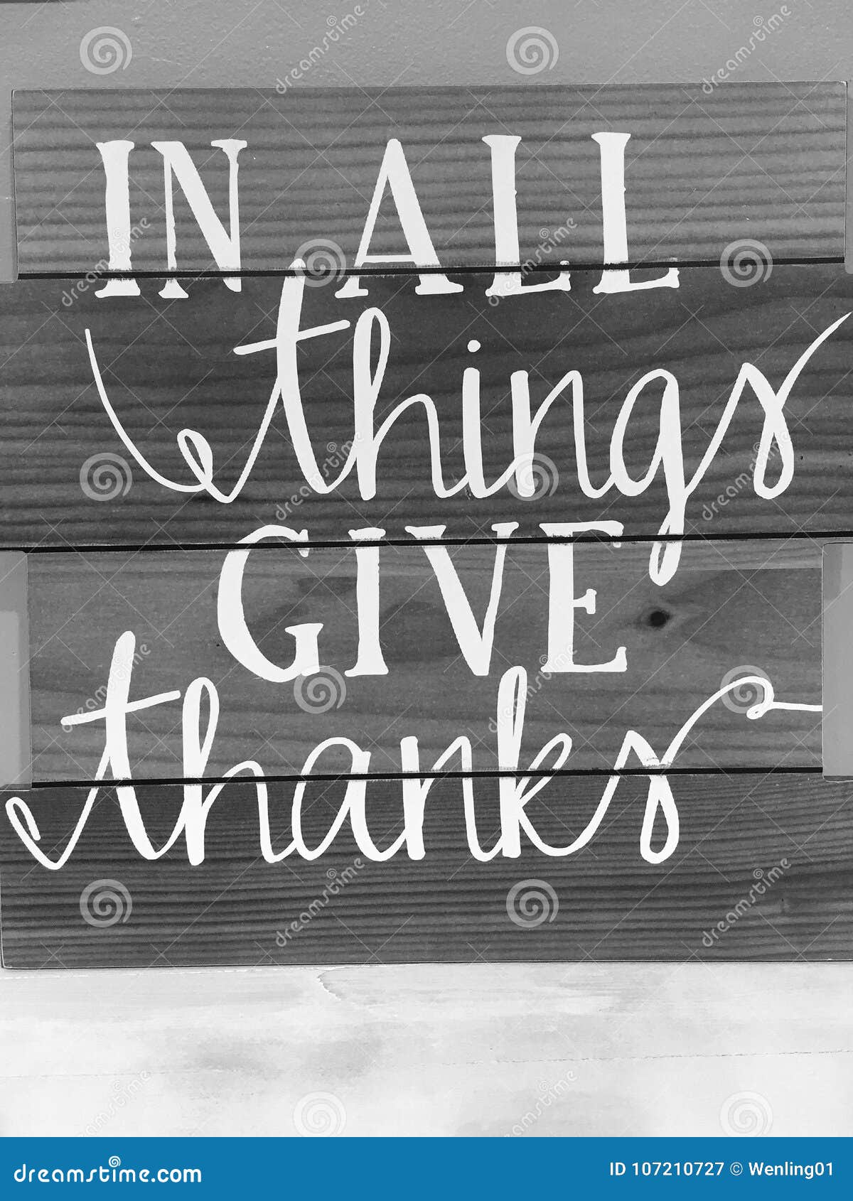 tips in all things give thanks print on wood wall