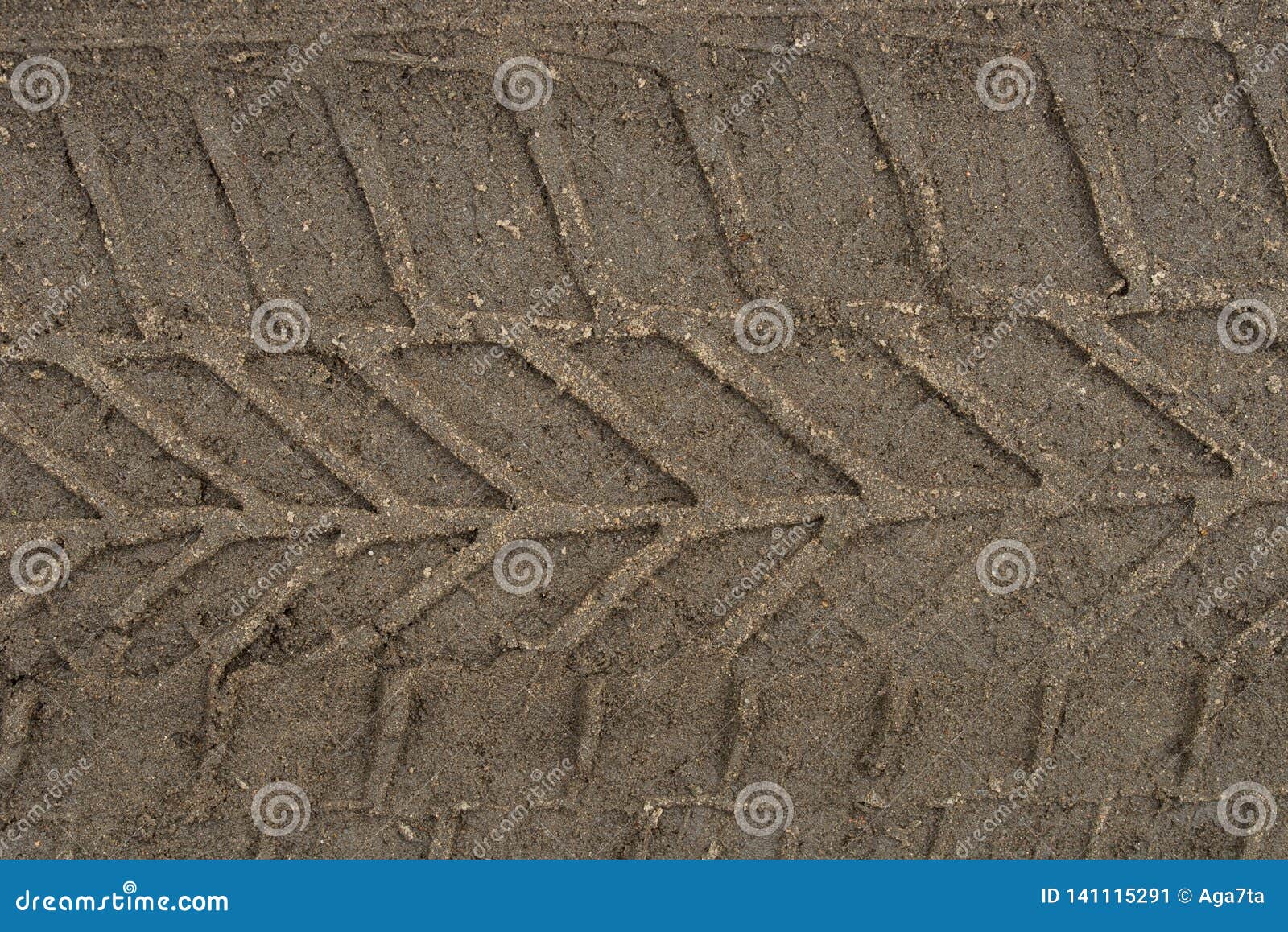 Tire print on ground stock image. Image of dirt, brown 141115291