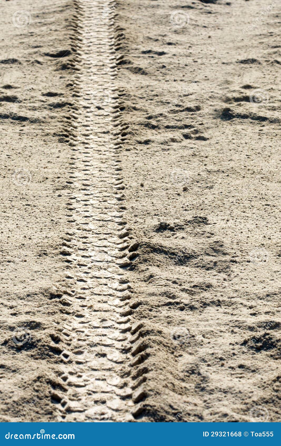 Tire tracks on dirt stock photo. Image of backgrond, country 29321668
