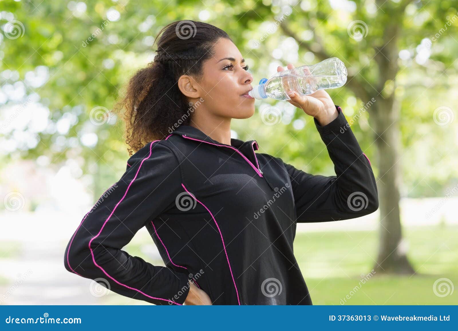 Tired Healthy Woman Drinking Water in the Park Stock Image - Image of ...