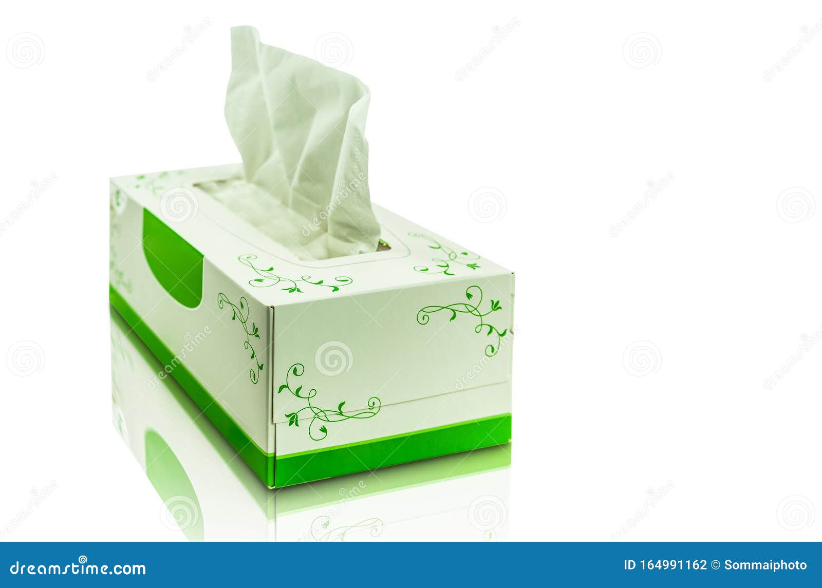 Download Tissue Box Mock Up White Tissue Box Blank Label And No Text For Packaging Stock Photo Image Of Design Handkerchief 164991162