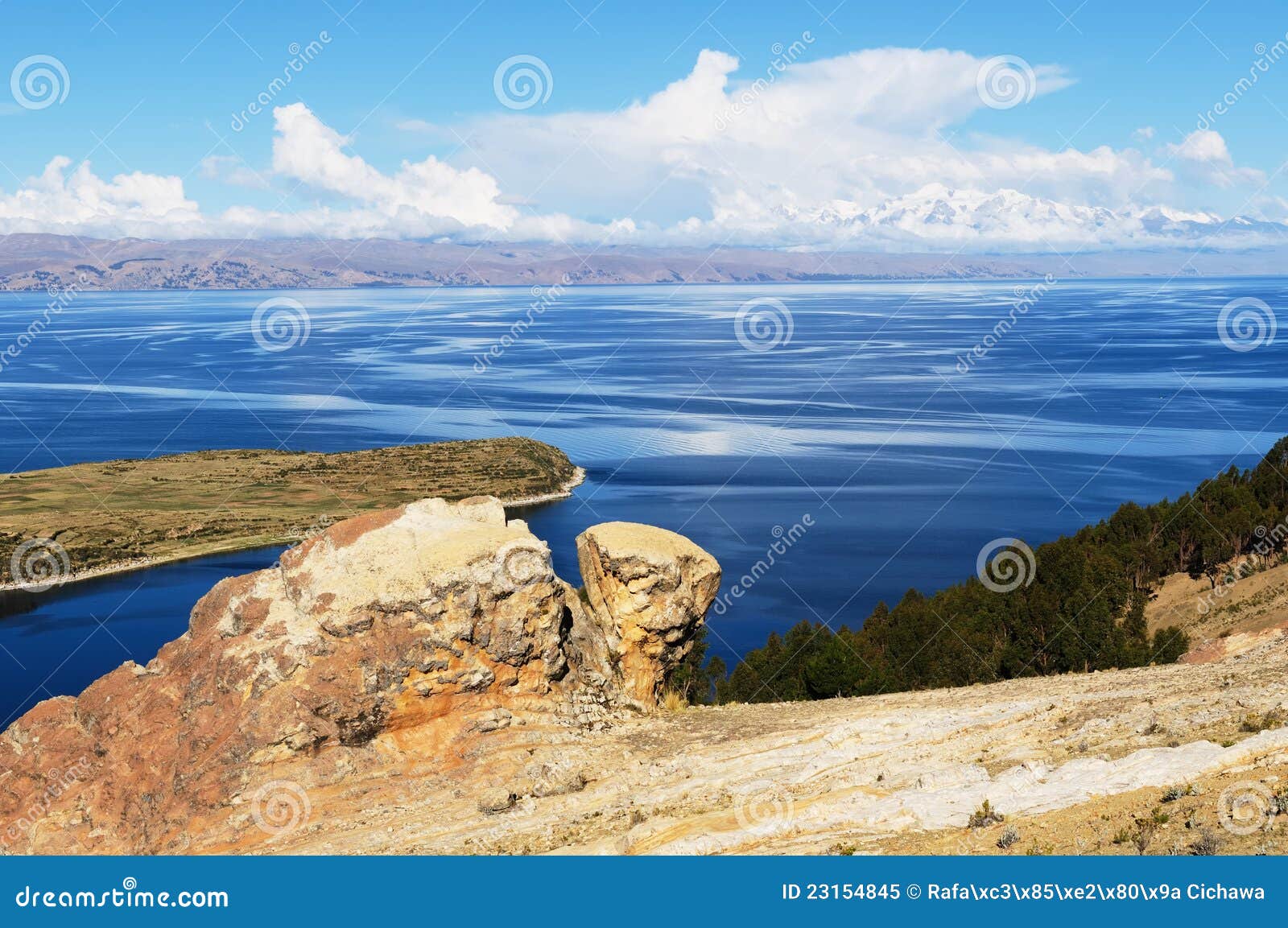 titicaca lake, bolivia, isla del sol landscape