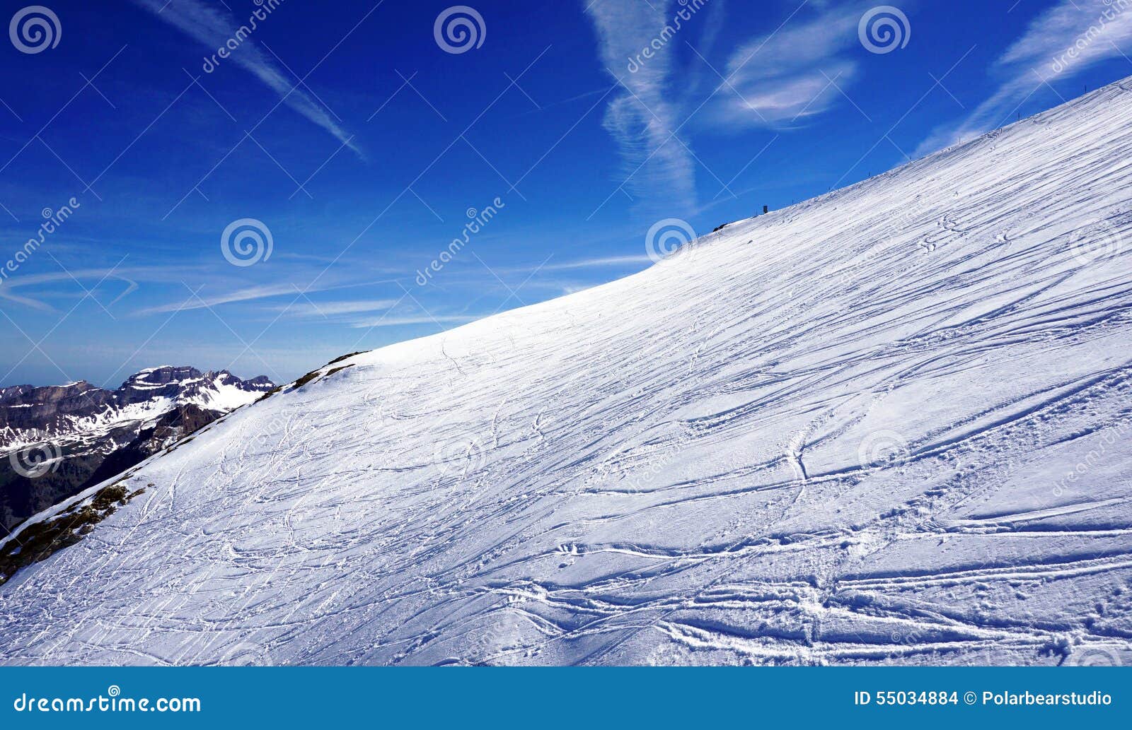 Titlis Snow Mountains Scratch Ski Stock Photo - Image of fresh, beauty:  55034884