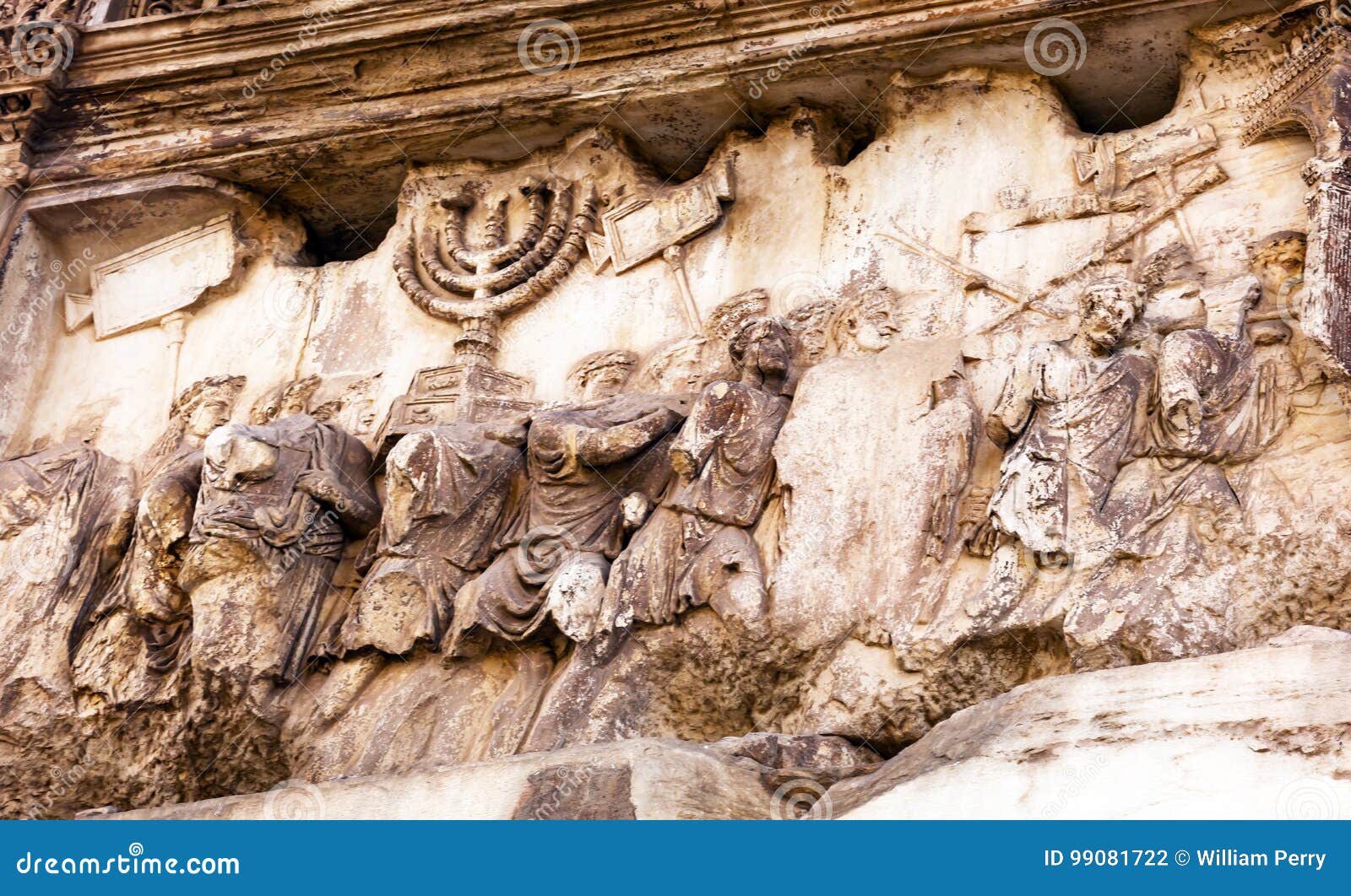titus arch roman loot jerusalem temple victory forum rome italy