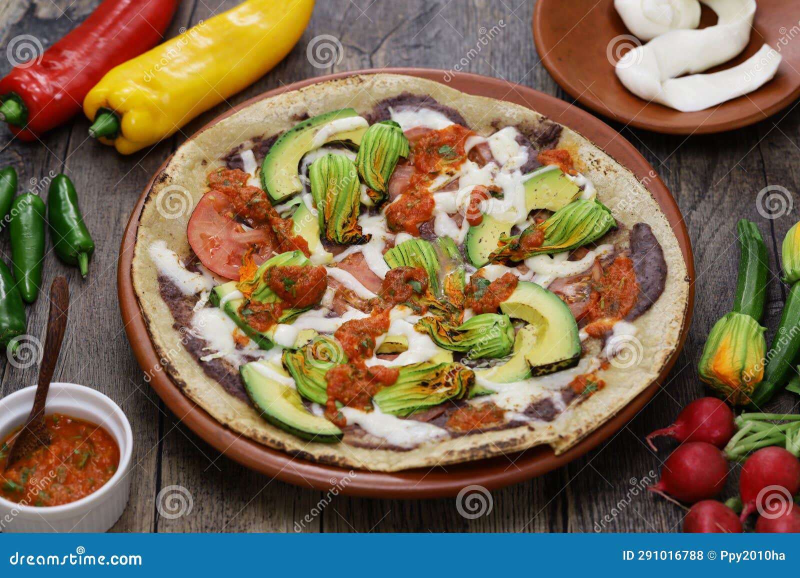 tlayuda, mexican pizza