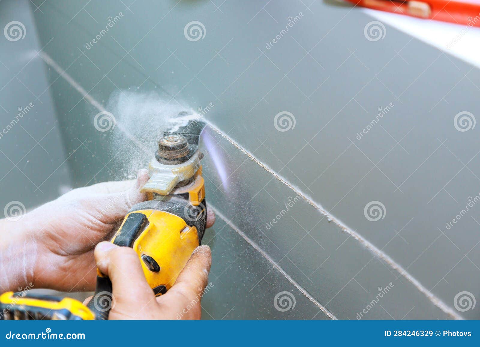 To Lay an Electric Cable in Wall, You Will Need To Cut Plasterboard