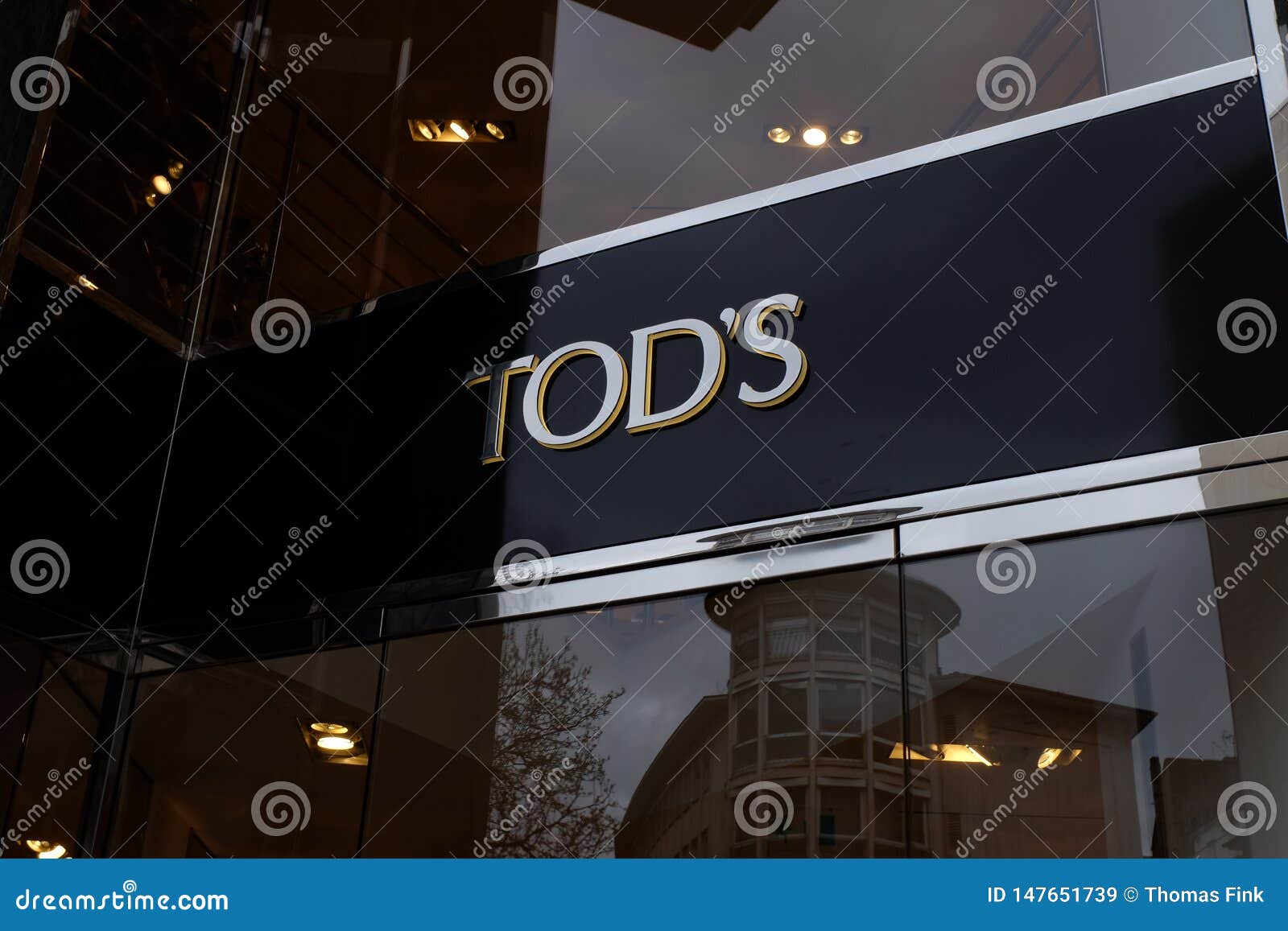 Tod`s Shop Logo in Frankfurt Editorial Stock Image - Image of building ...