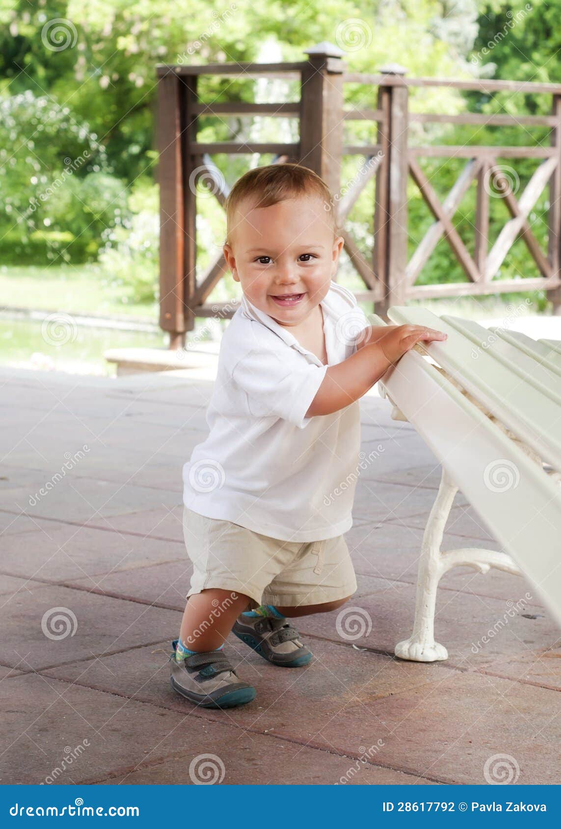 kids learning to walk