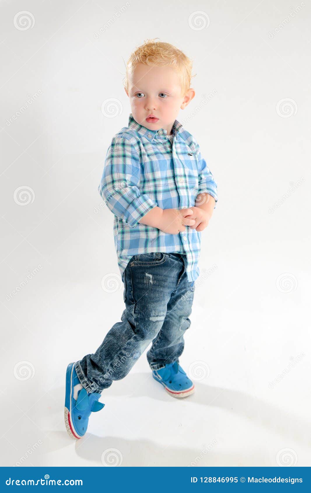 Boy Walking Pose Picture And HD Photos | Free Download On Lovepik