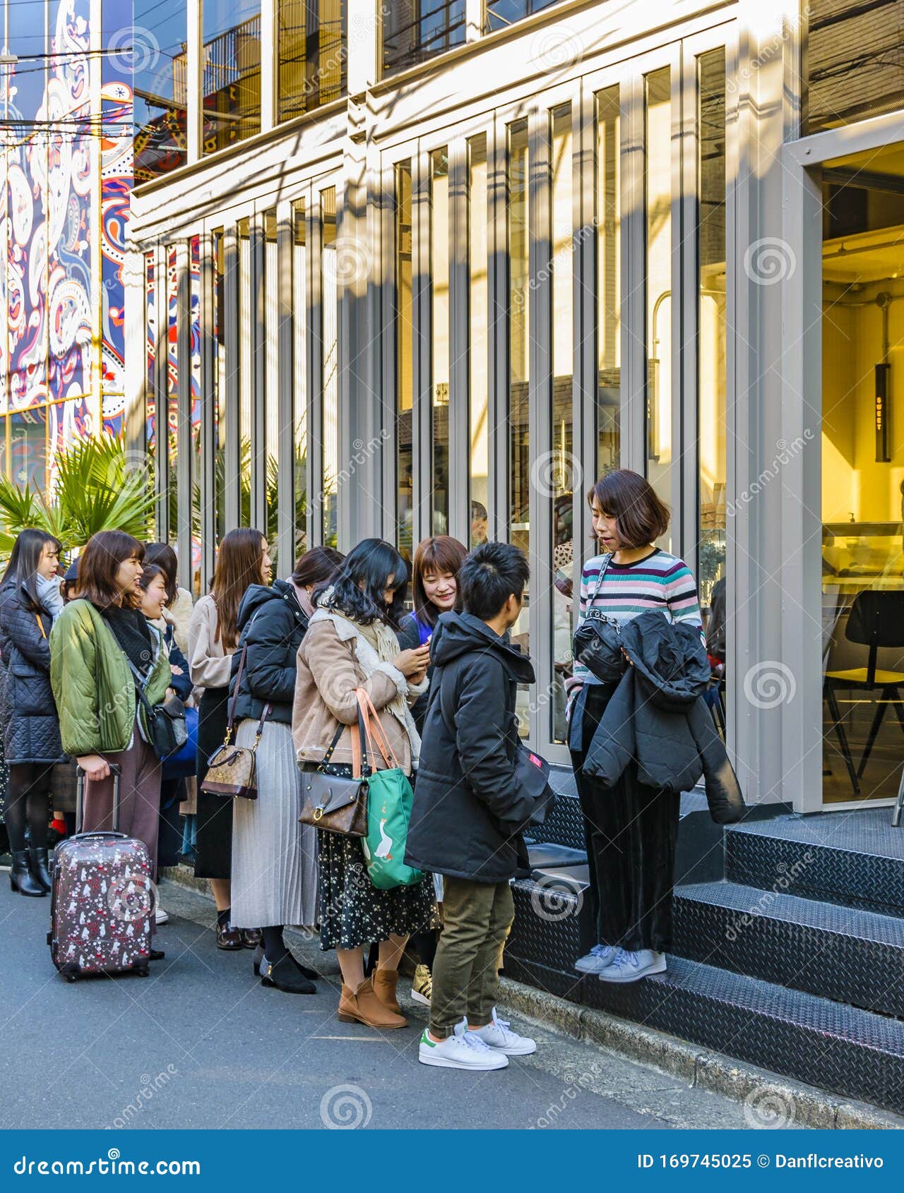 Women Queuing At Coffee Shop Shibuya District Tokyo Japan Editorial Image Image Of Tourism Tourist