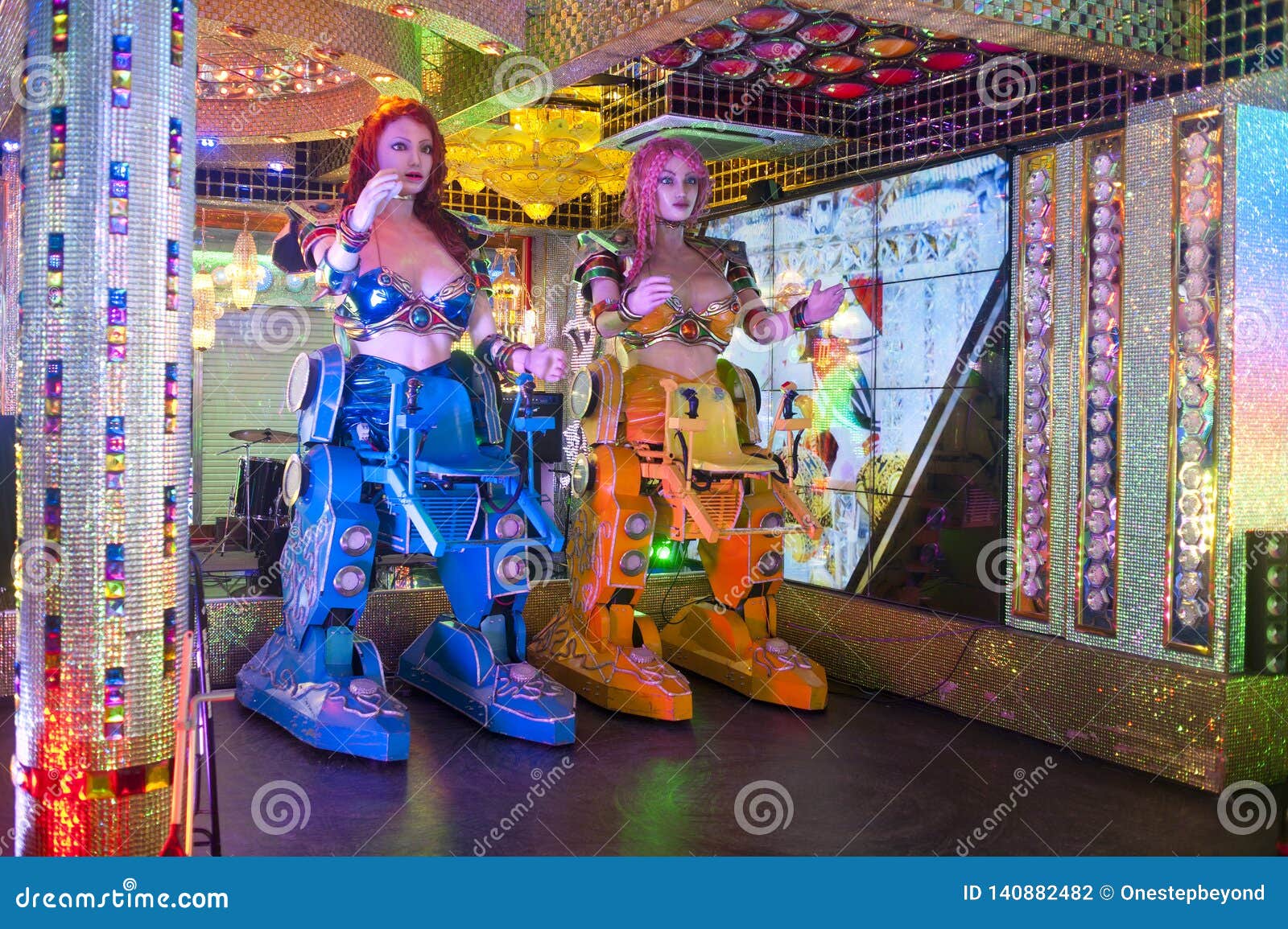 japan robot bartender bar japan robot bartender bar