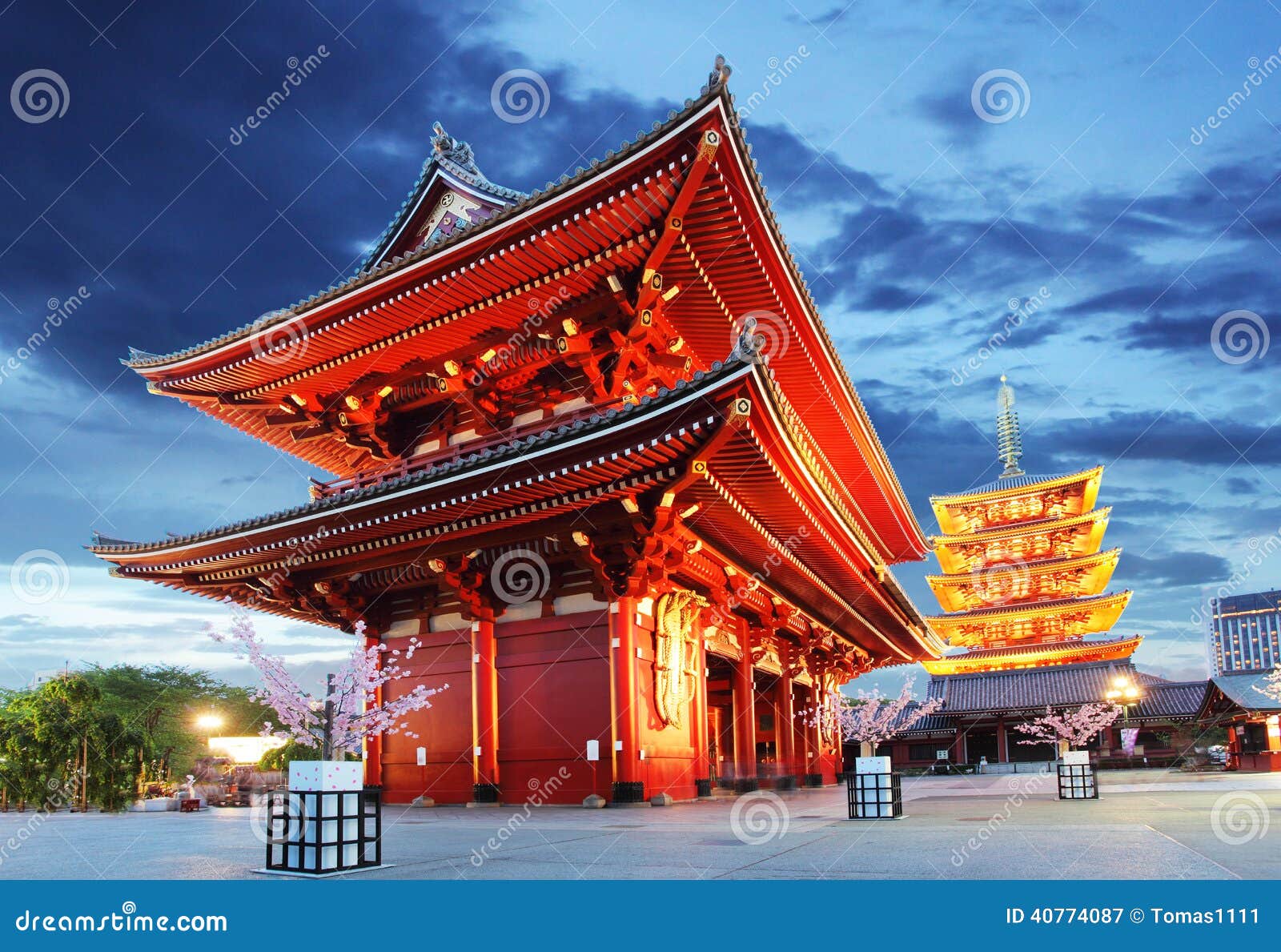 tokyo - sensoji-ji, temple in asakusa, japan