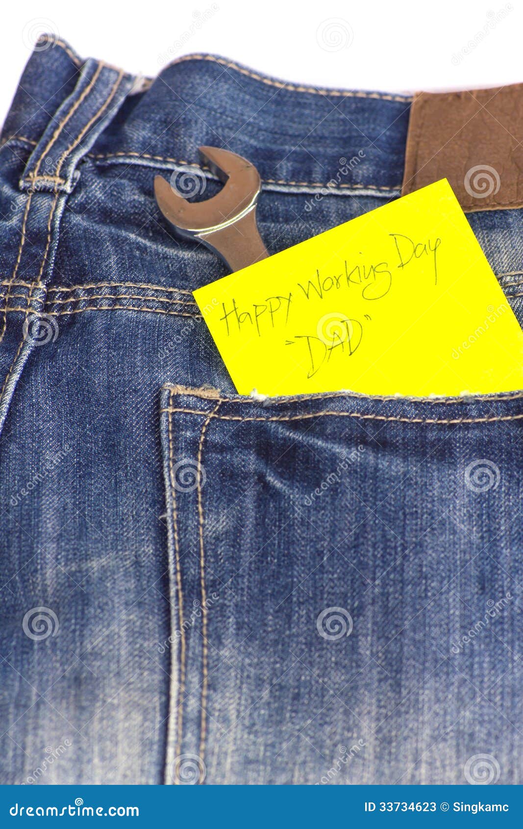 Tom anmärkning i ett jeansfack. Materielfoto - den tomma anmärkningen i jeans stoppa i fickan.