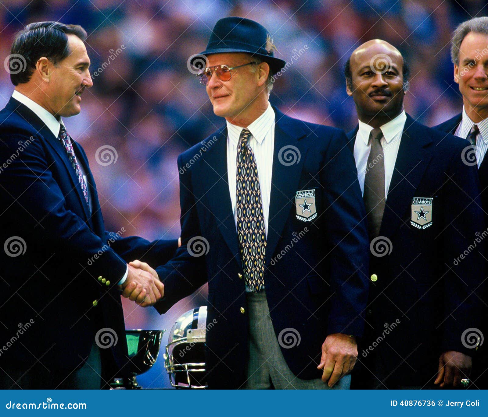 Tom Landry Dallas Cowboys editorial photo. Image of league - 40876736