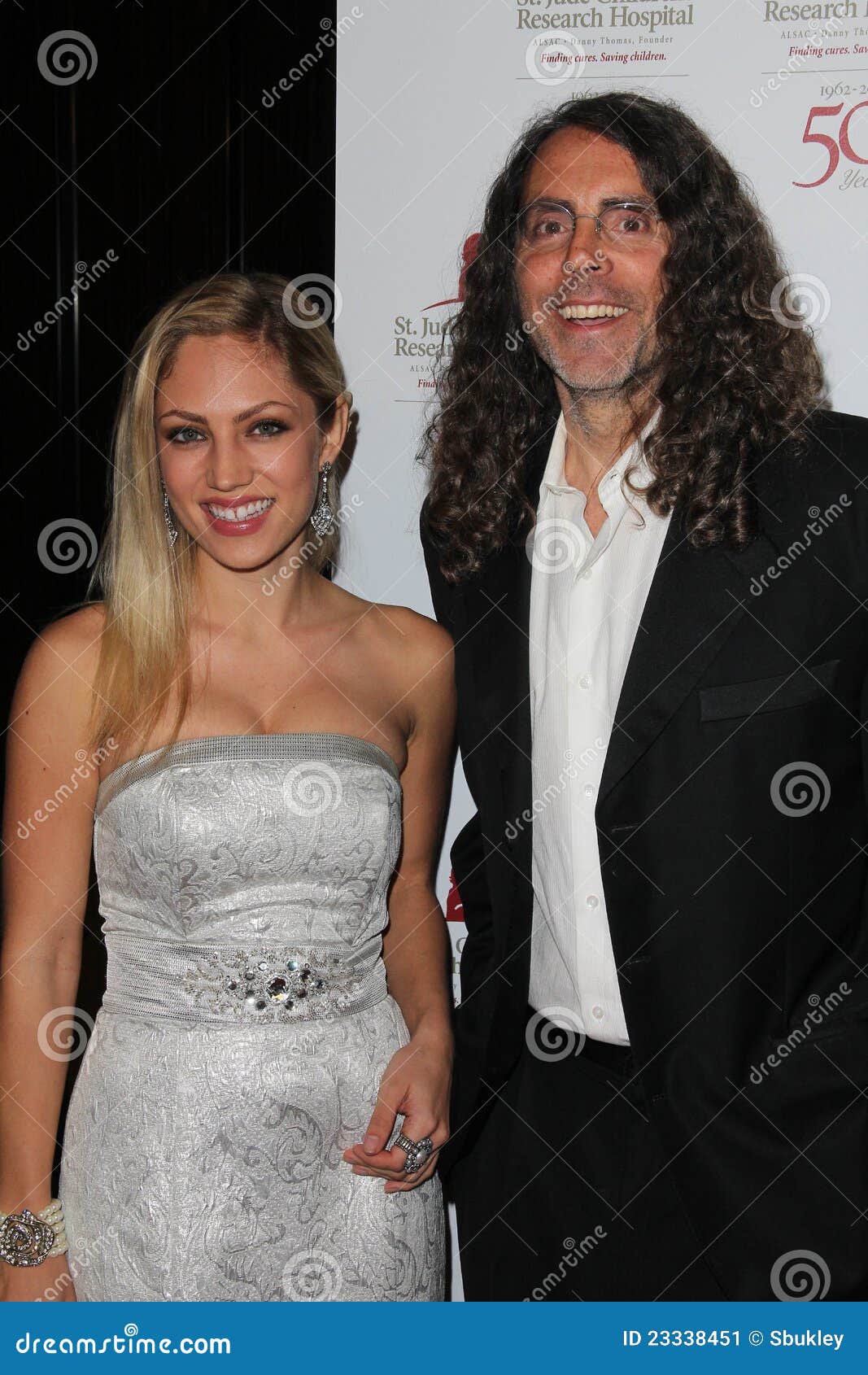 Tom Shadyac editorial photo. Image of hilton, jude, shadyac - 23338451