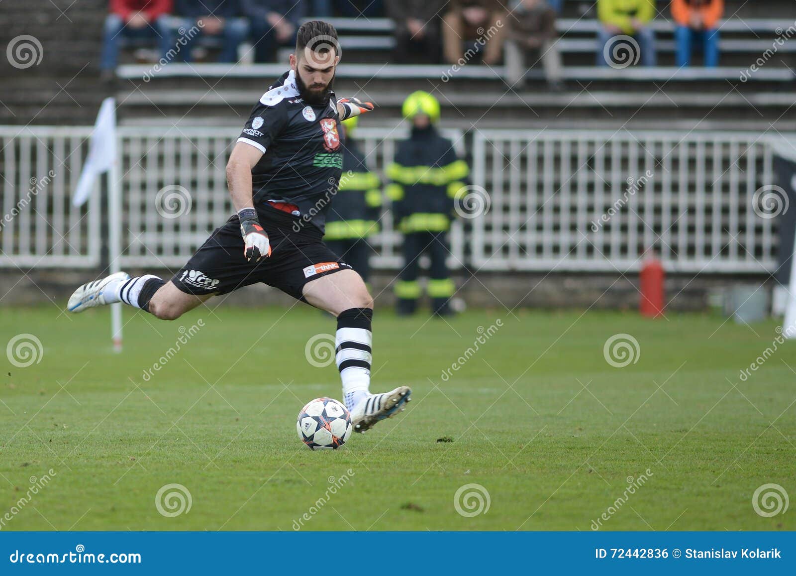 Czech Soccer - Sparta Prague v Slavia Prague Stock Photo - Alamy