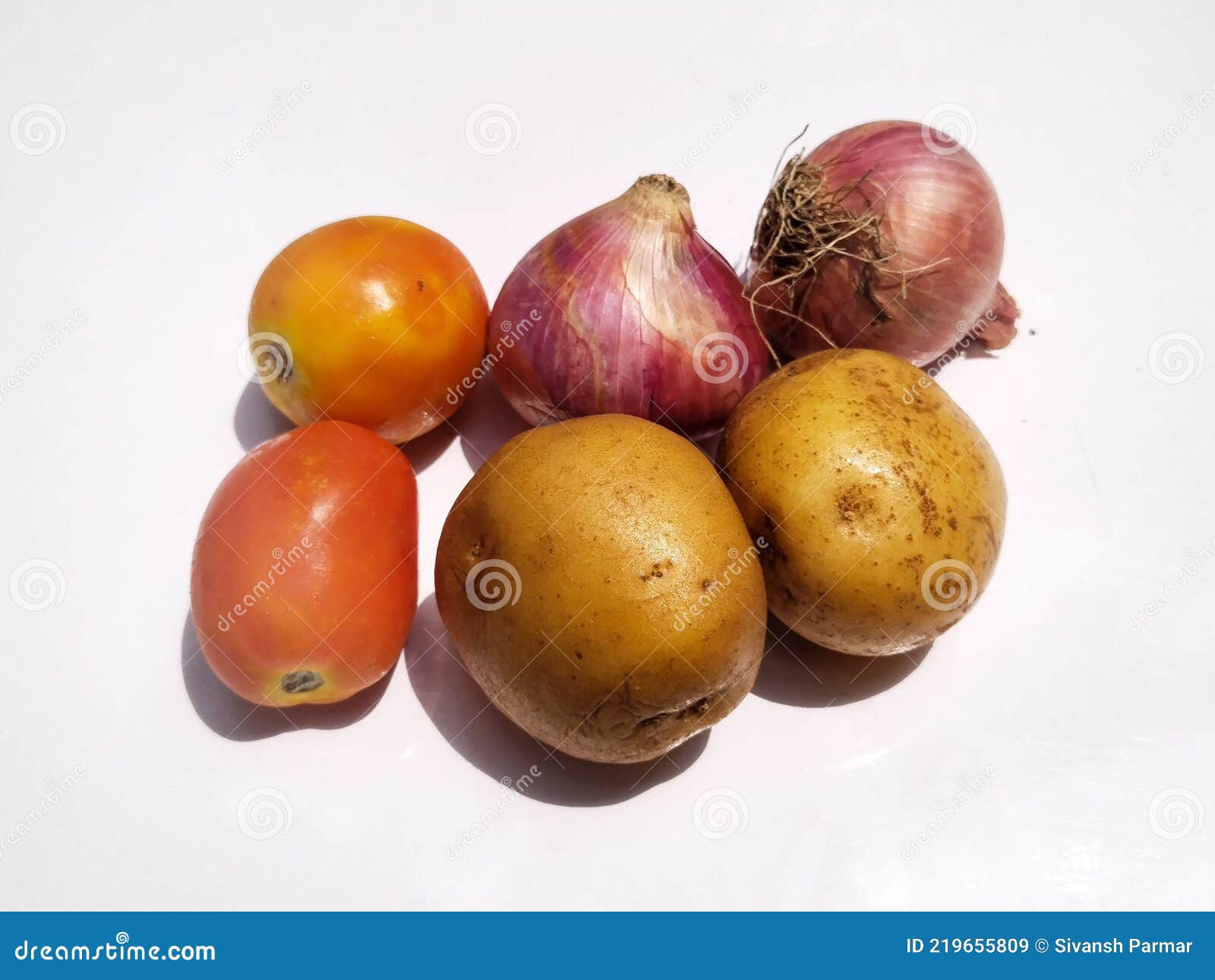 Tomato onion and potato stock image. Image of dessert - 219655809