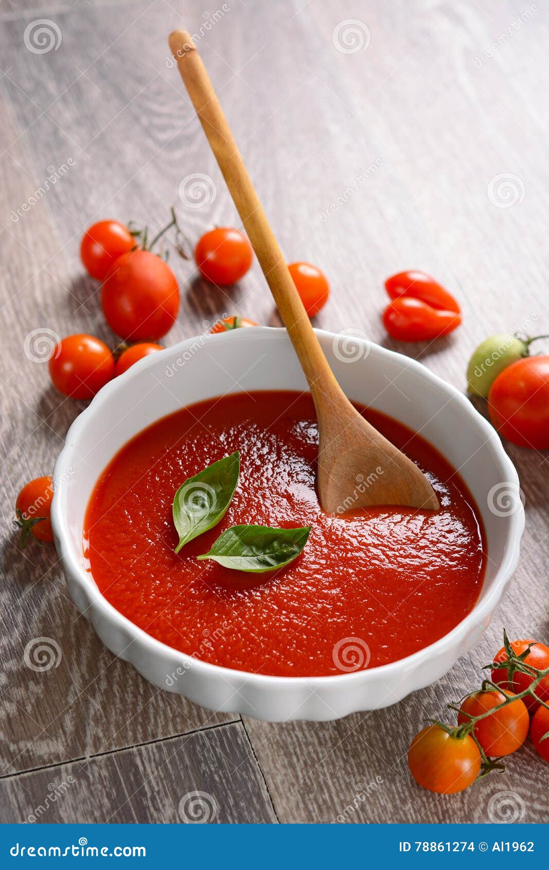 Tomato sauce in the bowl stock photo. Image of wood, organic 78861274