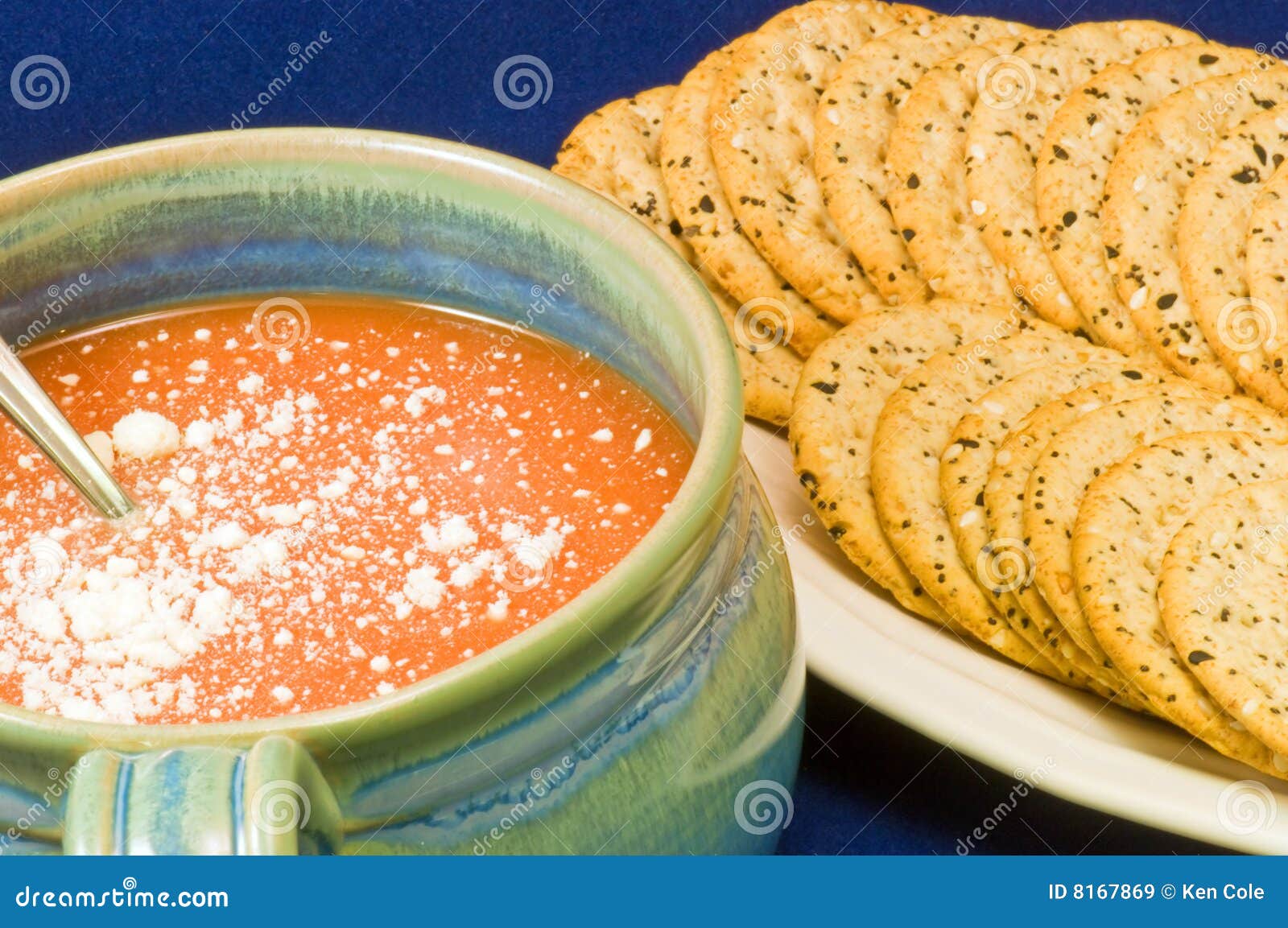 Tomato soup and crackers stock image. Image of bluish 8167869