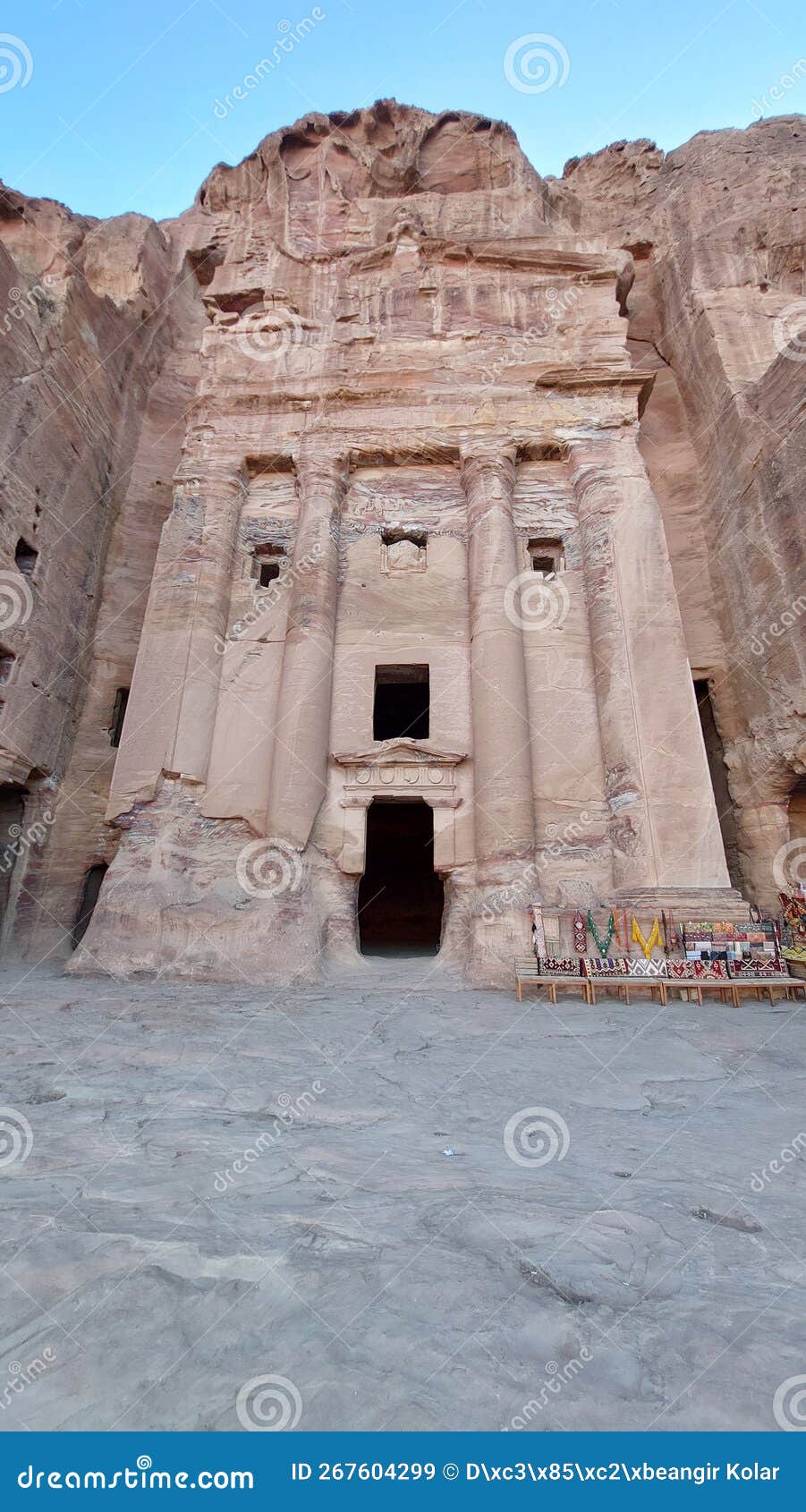 tomb petra, jordan