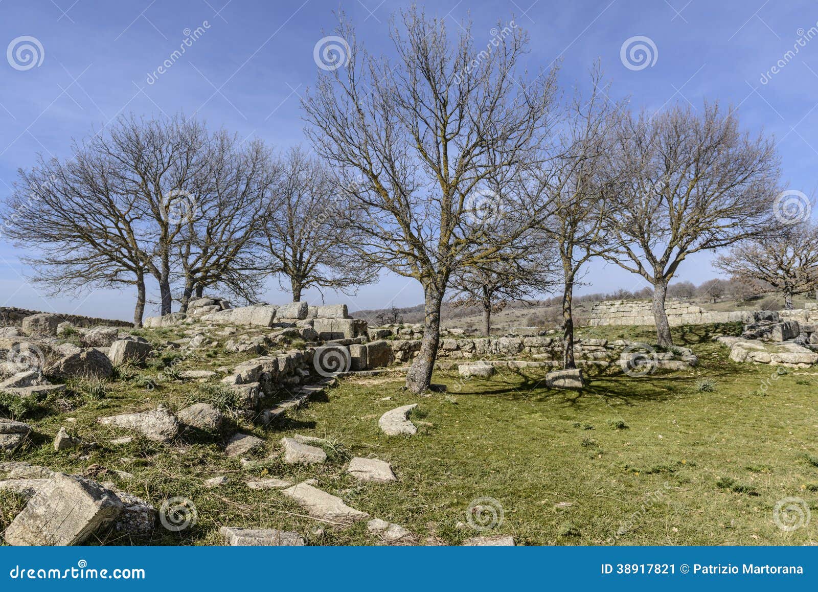 tombs of the giants