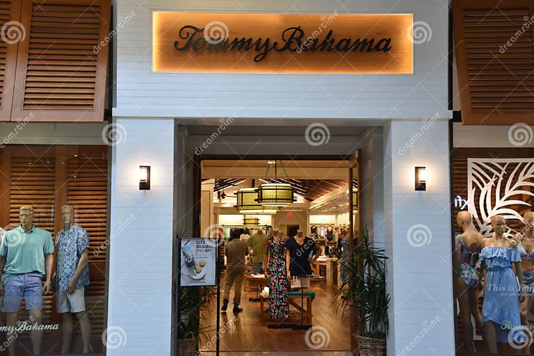 Tommy Bahama Store at the Galleria Mall in Houston, Texas Editorial ...