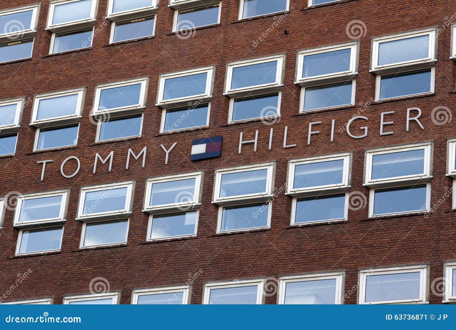 tommy hilfiger manufacturer