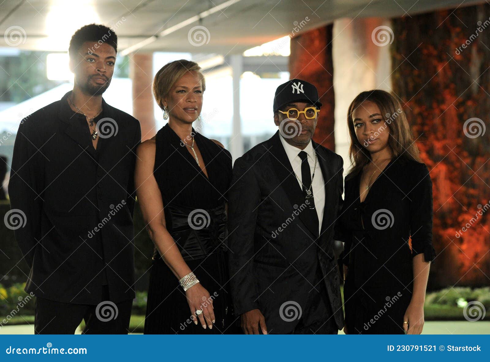 Tonya Lewis Lee, Spike Lee, Satchel Lee and Jackson Lee Editorial Photo -  Image of hollywood, carpet: 230791521