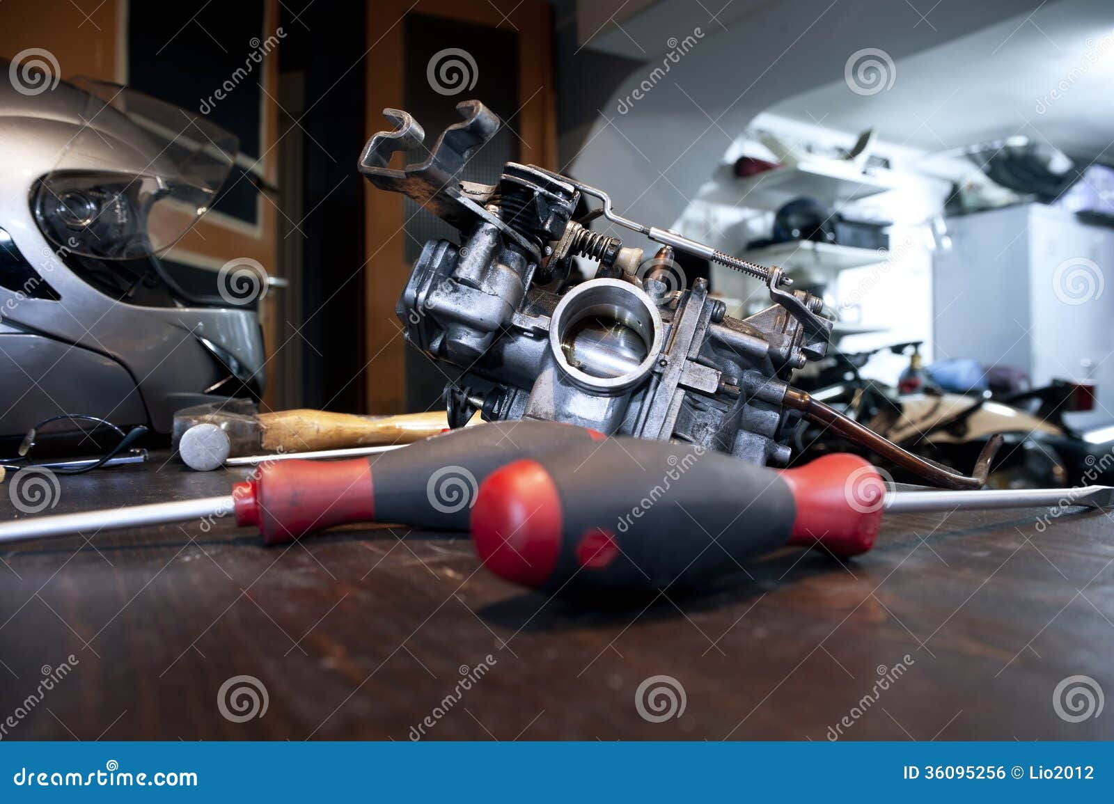 tools and carburetor