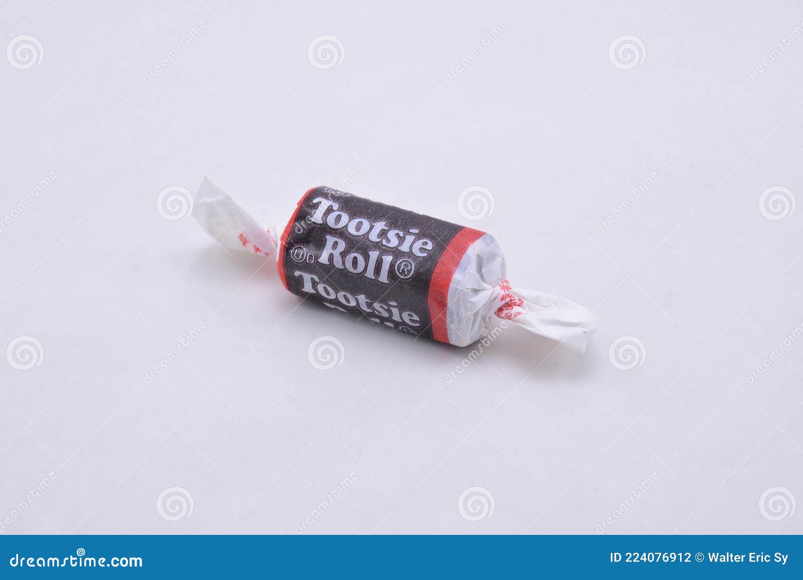 Tootsie Roll Chocolate Candy in Manila, Philippines Editorial