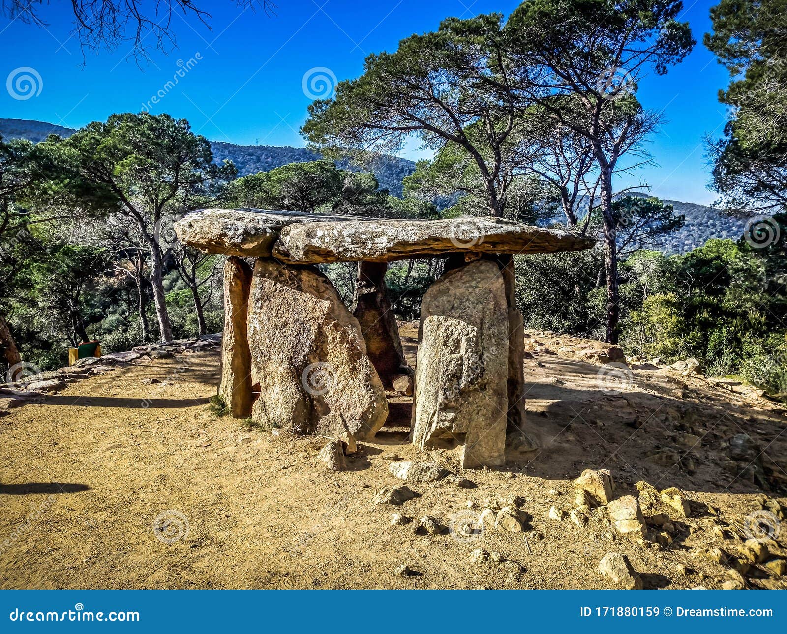 the top in the dolmen of pedra gentil