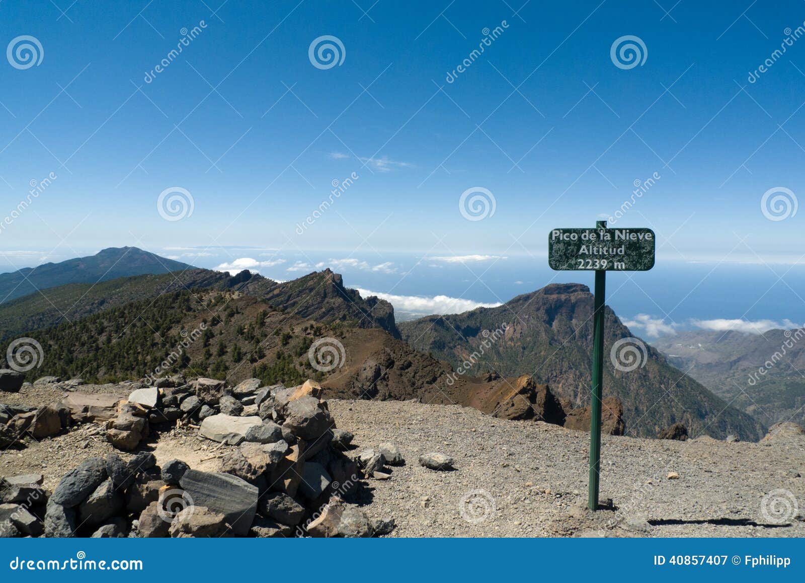 top of pico de la nieve mountain, la palma island