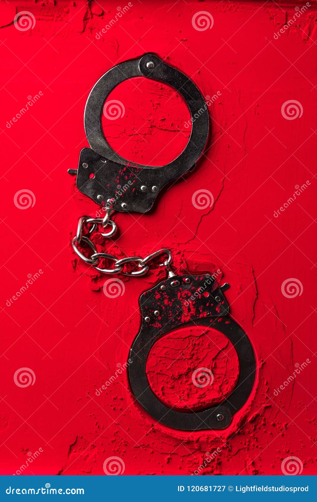 Schwarzhandschellen stockbild. Bild von polizei, gefangener - 8930995