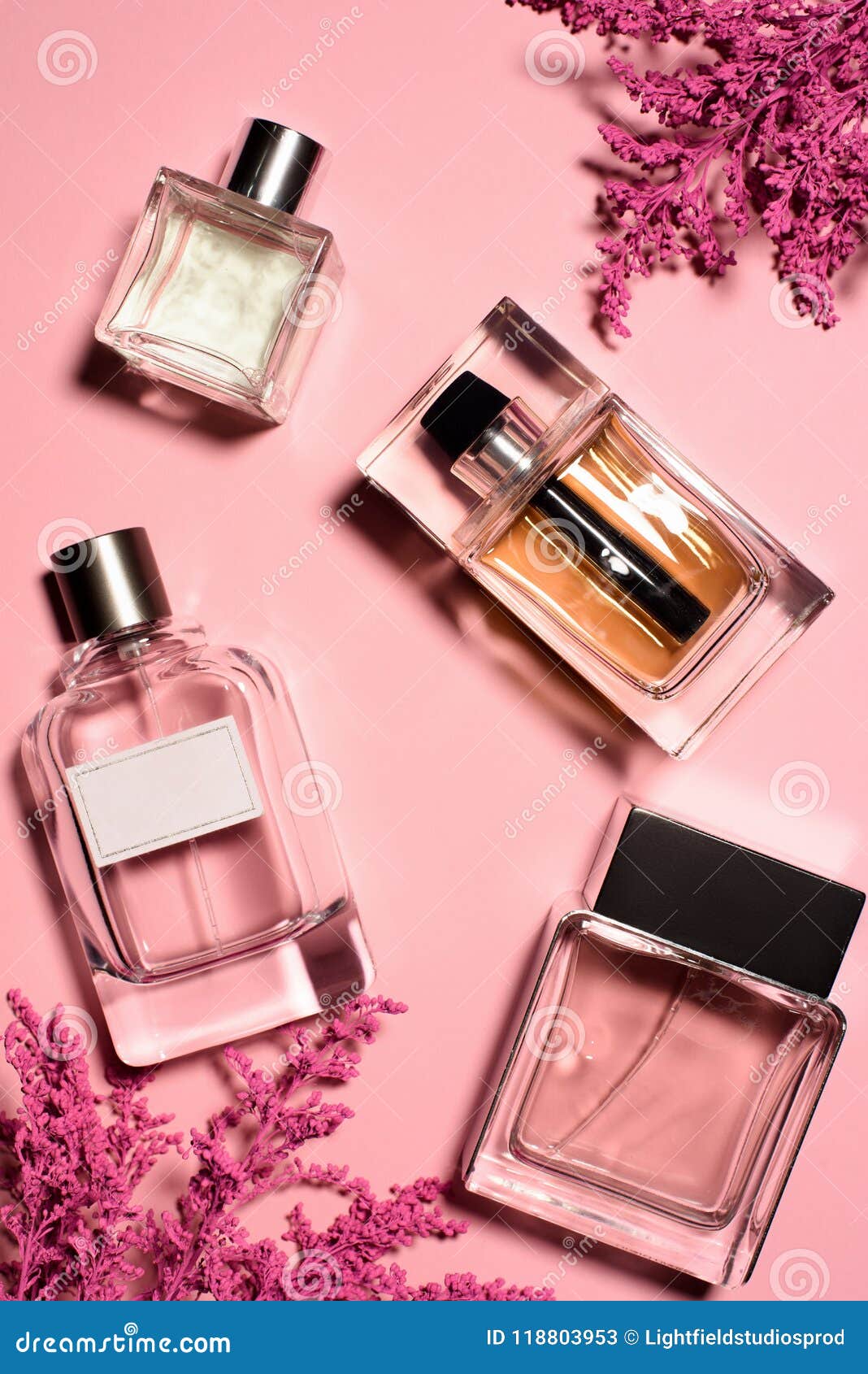 2,321 Bottles Perfumes Stock Photos - Free & Royalty-Free Stock Photos from  Dreamstime
