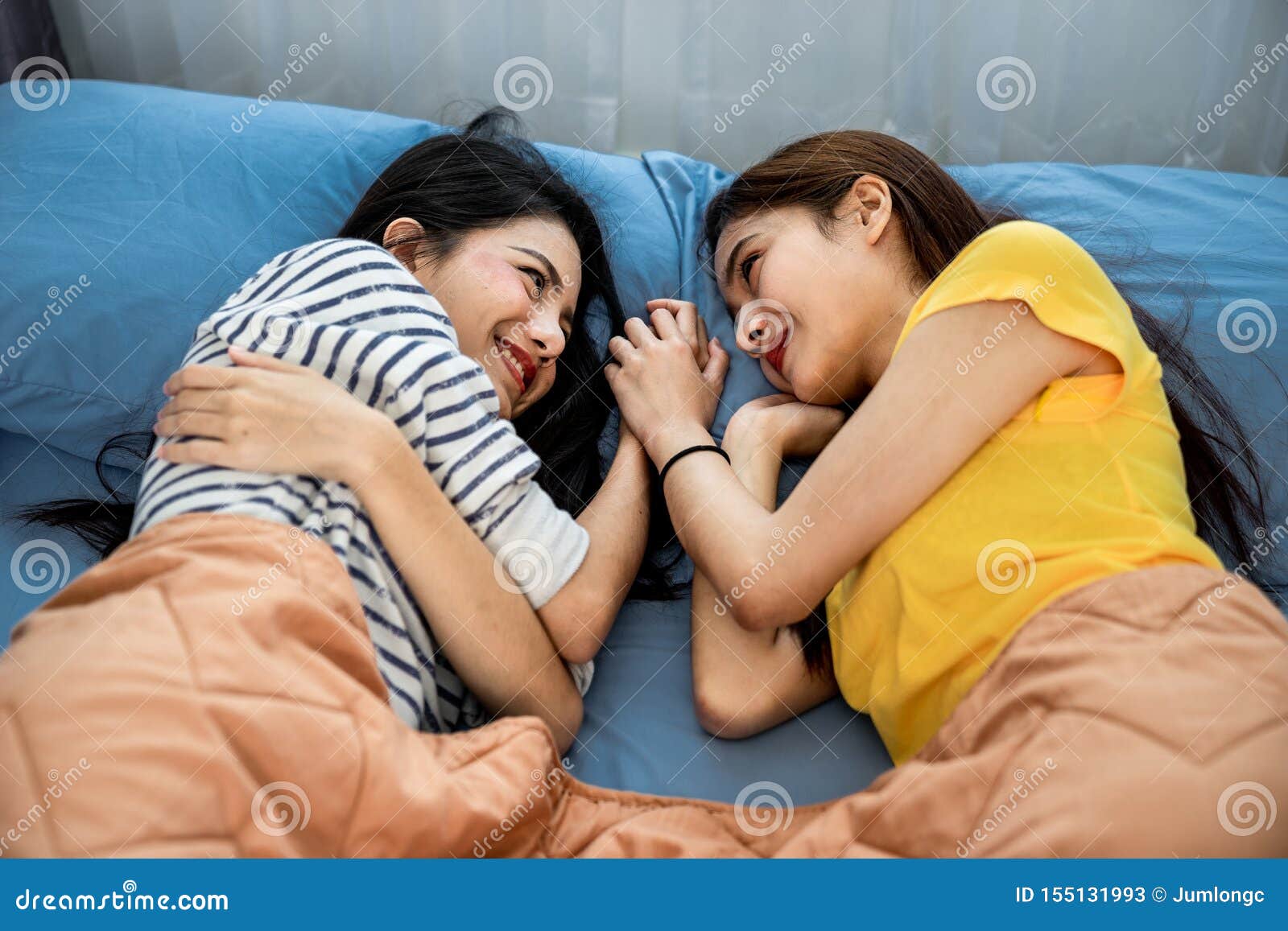 Asian Lesbian Sleep