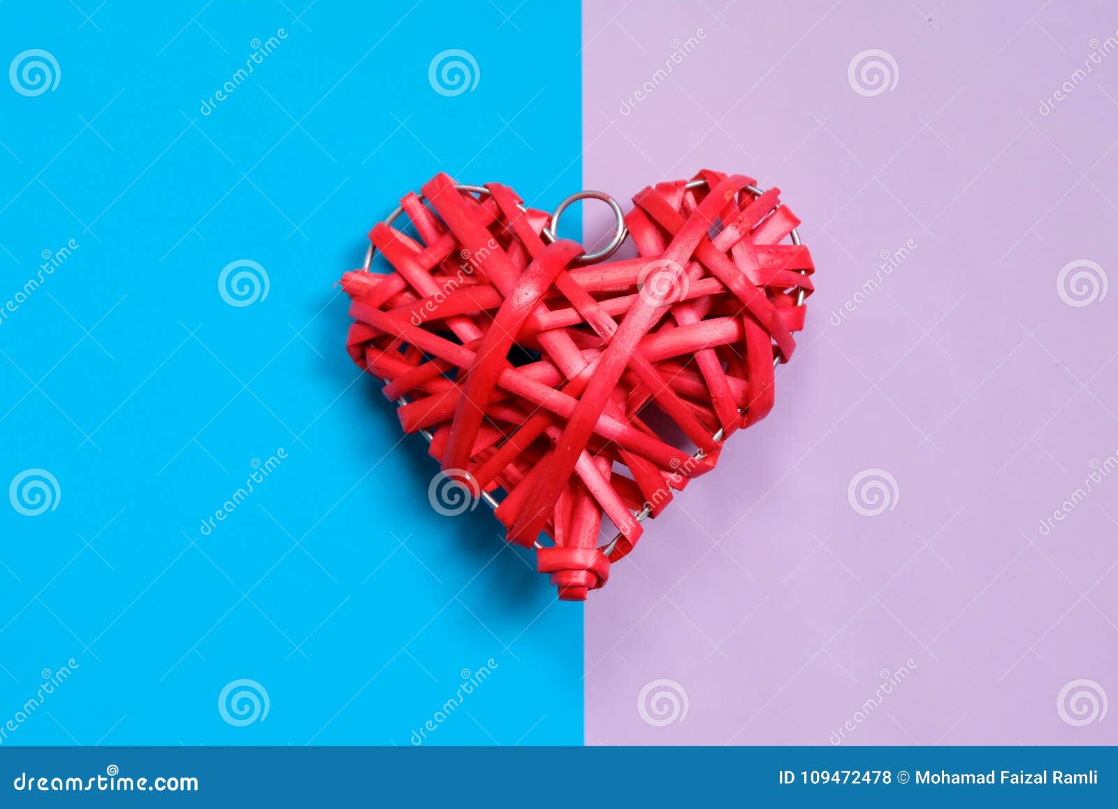 https://thumbs.dreamstime.com/z/top-view-red-wooden-handcraft-heart-symbol-blue-purple-background-two-tone-pastel-bakground-valentine-s-day-theme-duo-109472478.jpg