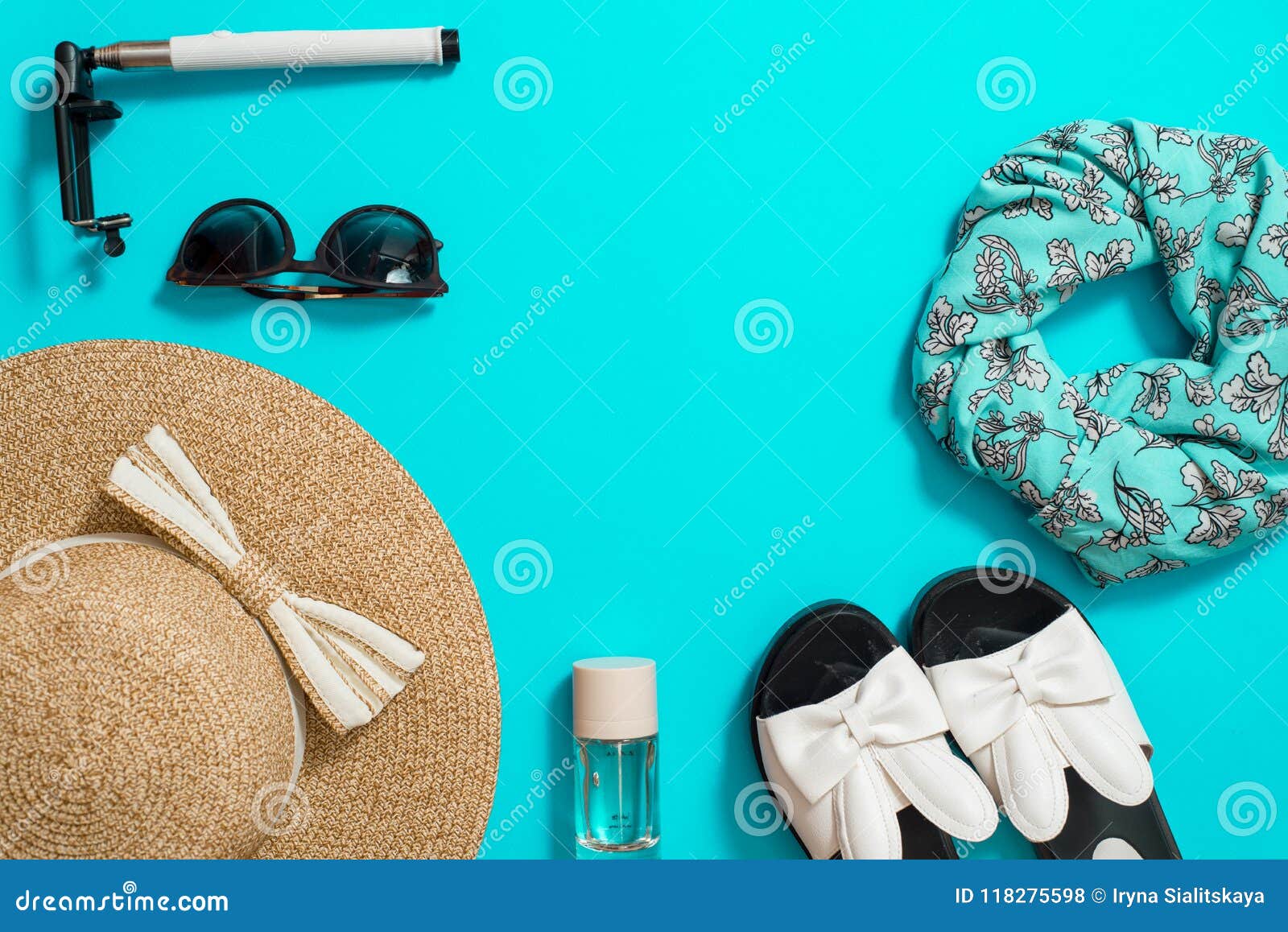 Top View of Straw Beach Hat Stock Photo - Image of lifestyle, relax ...