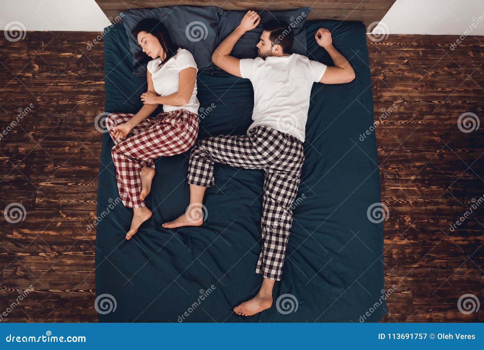 Night Poses of Sleep Couple Lying in Cozy Bed, Vectors | GraphicRiver