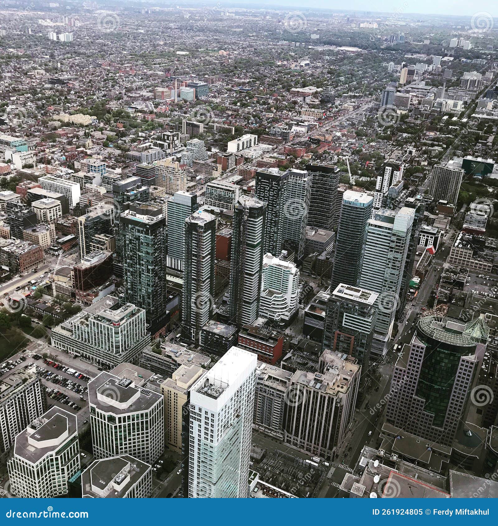 Toronto Editorial Image Image Of Canada Toronto Tower 261924805 Toronto Editorial Image Image Of Canada Toronto Tower 261924805