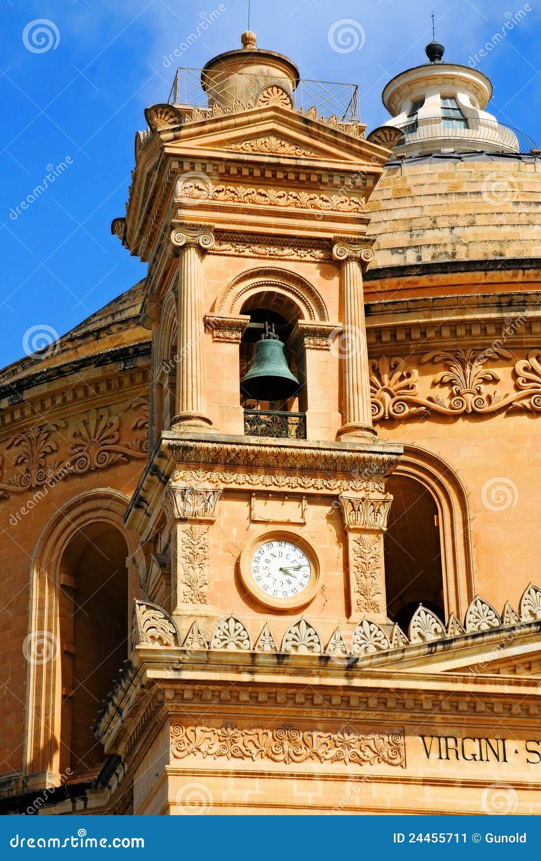 Torre de Bell imagen de archivo. Imagen de urbano, exterior 24455711