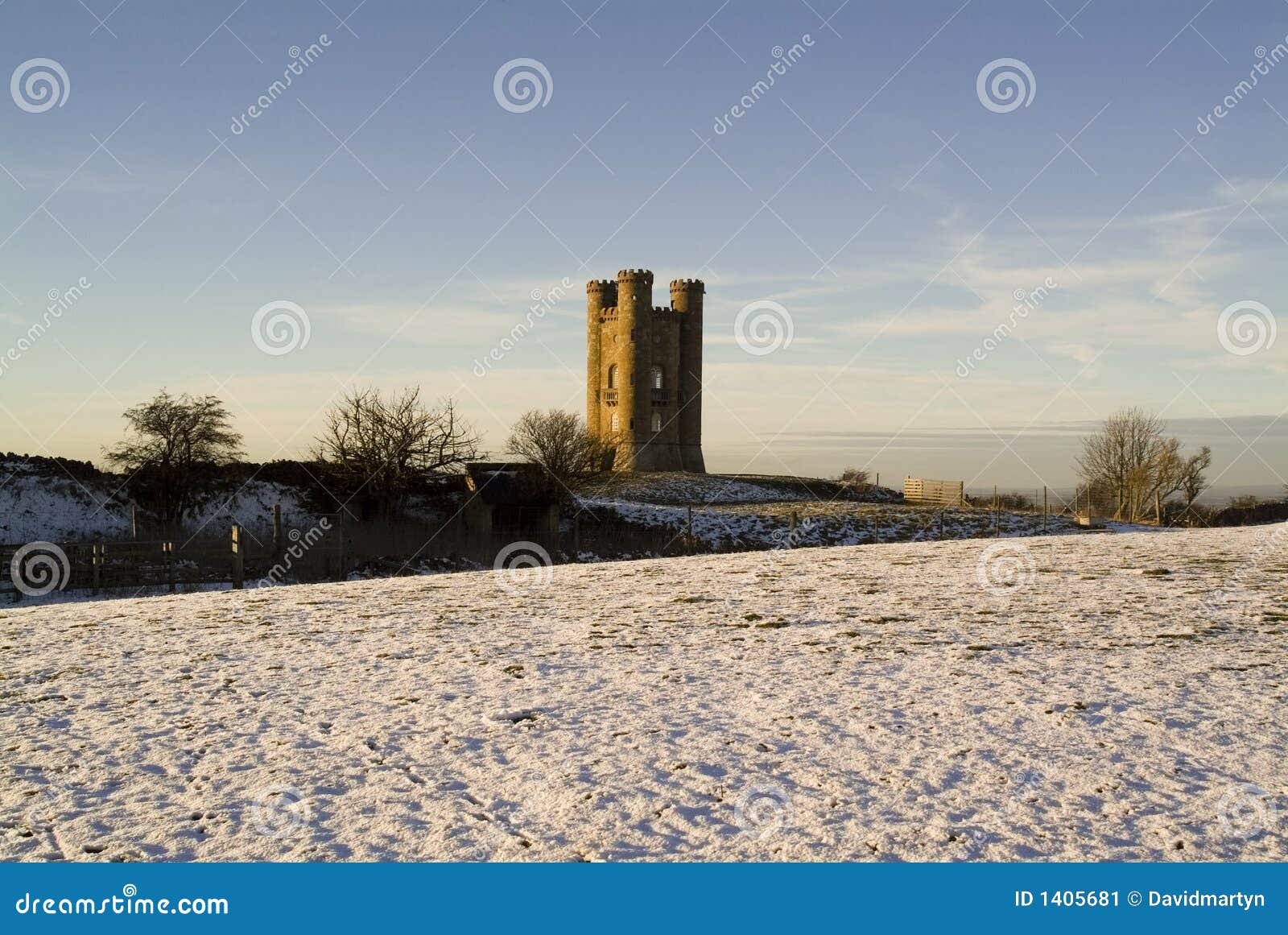 Torre De Broadway No Inverno Os Cotswolds Inglaterra Reino