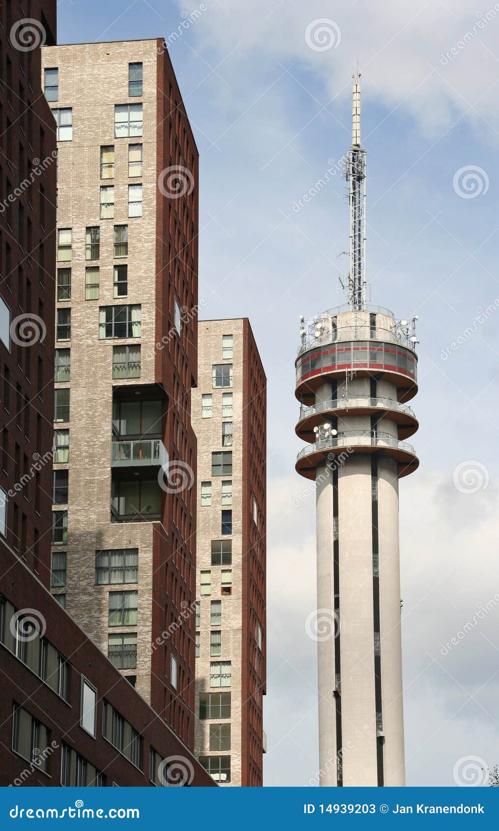 Torre De Las Imagen de archivo Imagen de calle