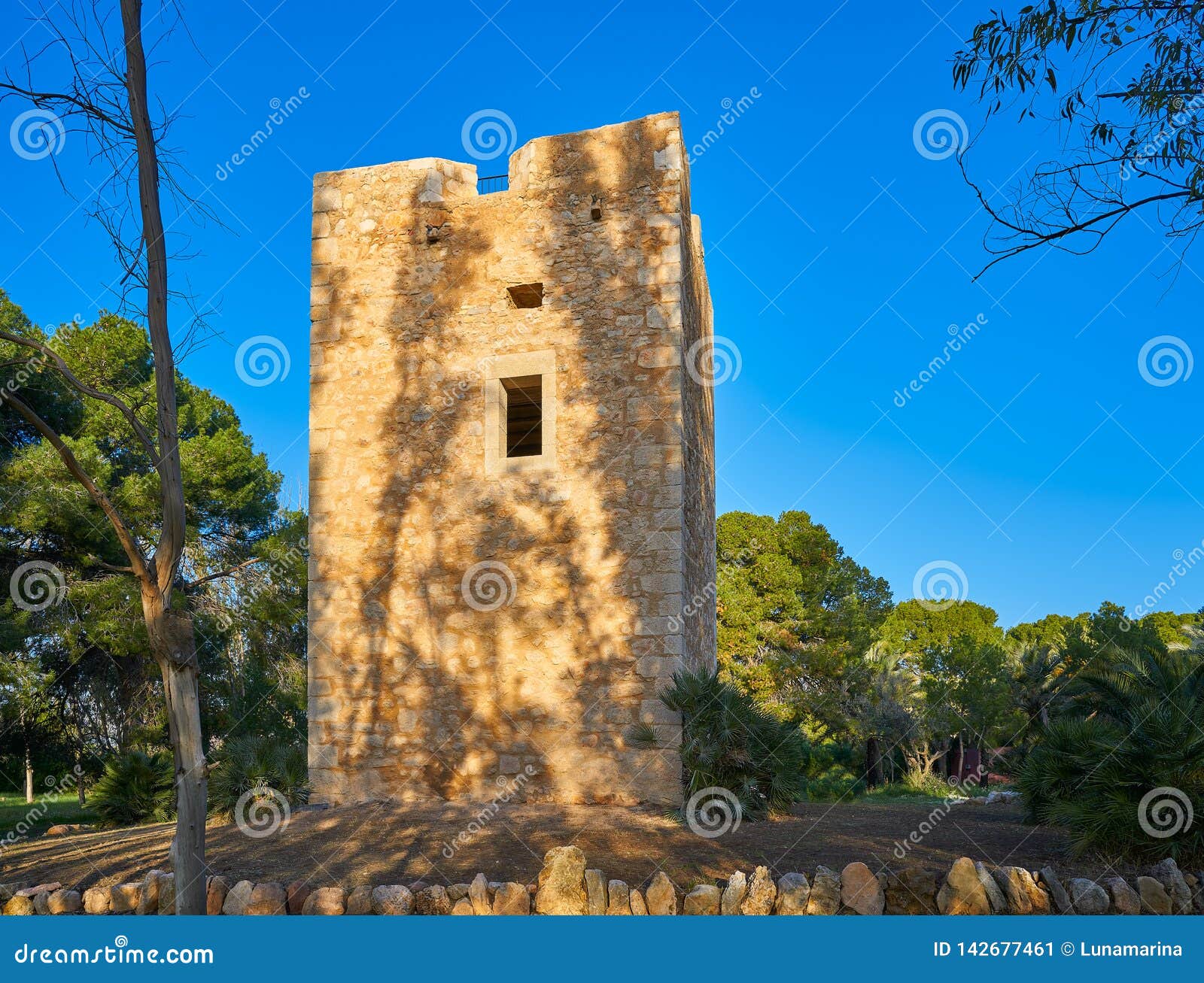 torre la sal vigia tower cabanes castellon