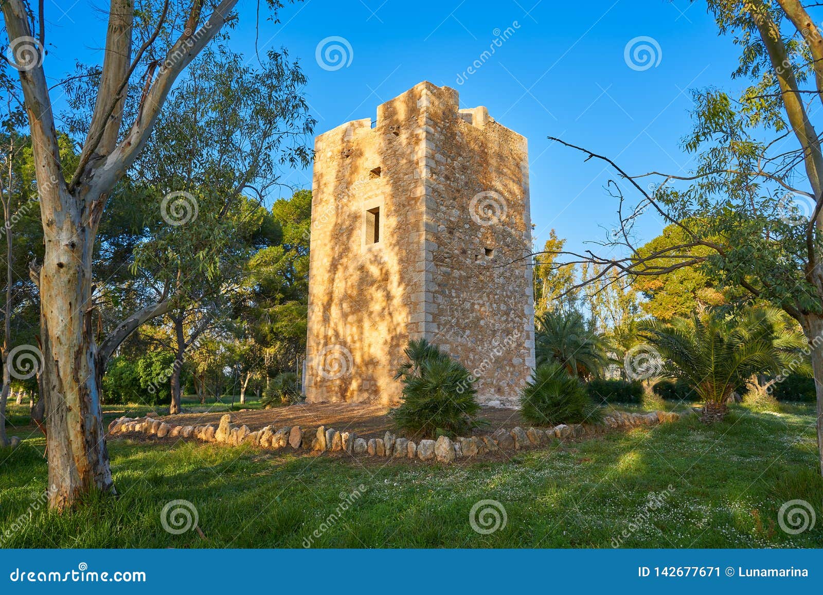 torre la sal vigia tower cabanes castellon