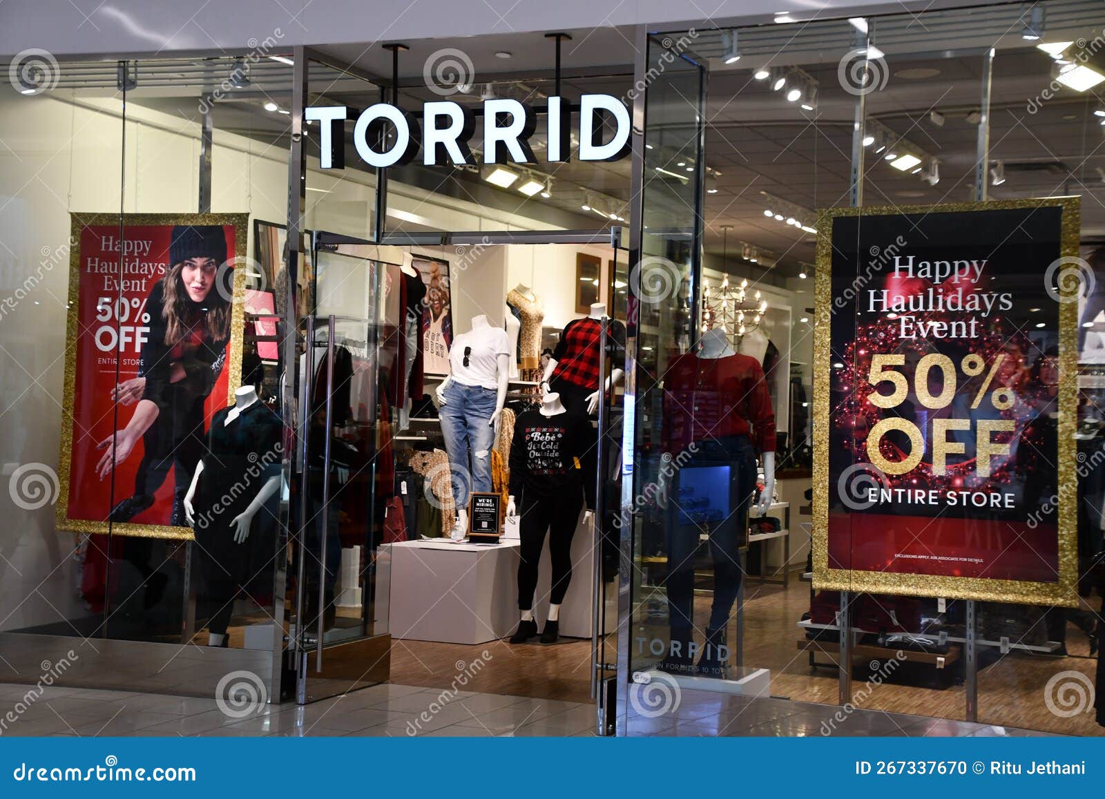 Torrids dameklær i store størrelser til salgs her: Kingston, Ontario, Facebook Marketplace